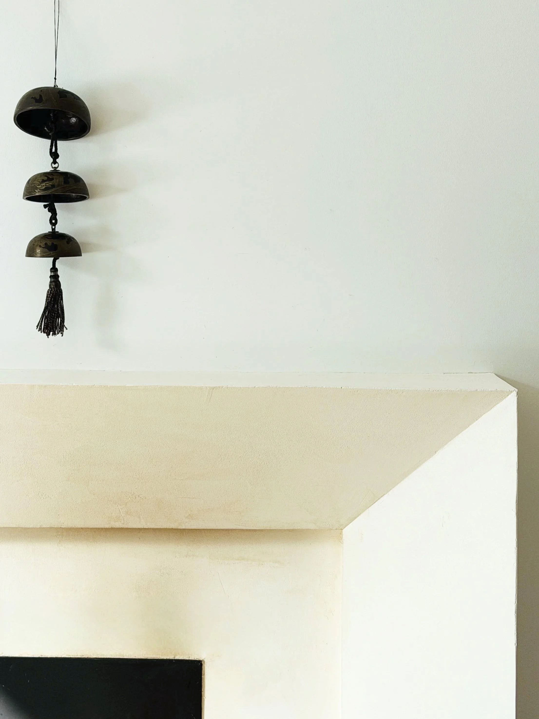 MATERI(A)NTIQUES PAINTED BRASS / BRONZE THREE TIER HAND TIED BELL / GONGS WITH TASSLE