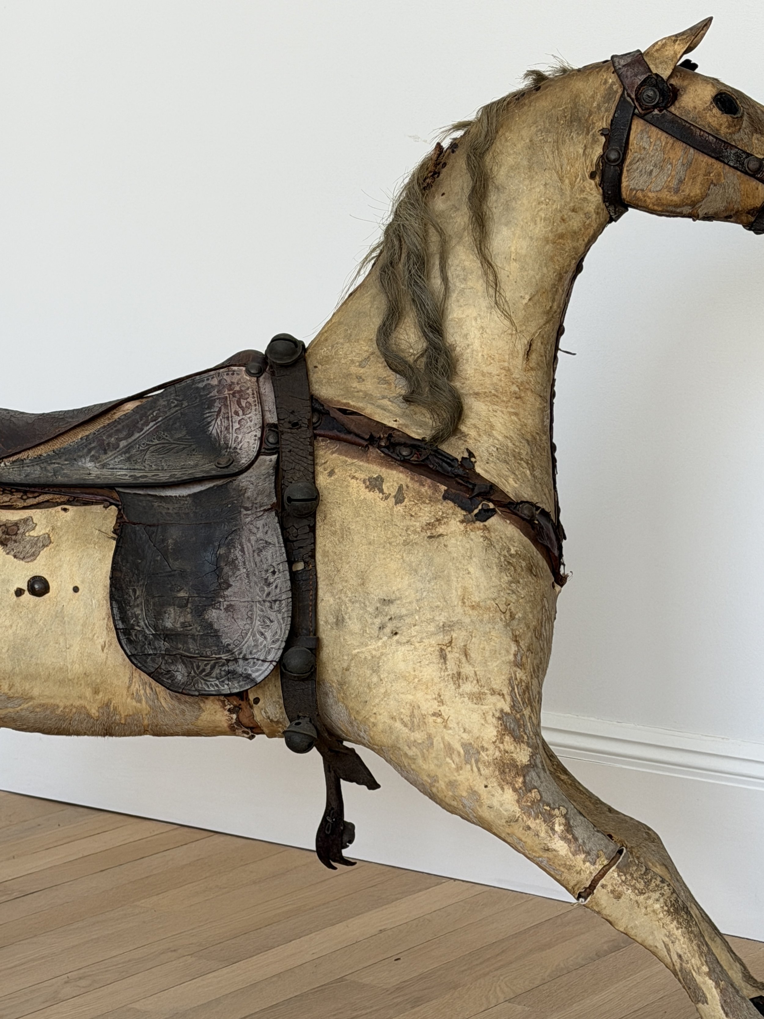 MATERI(A)NTIQUES EXTRA LARGE STITCHED LEATHER, HAIR AND WOOD TOY HORSE.15.jpg
