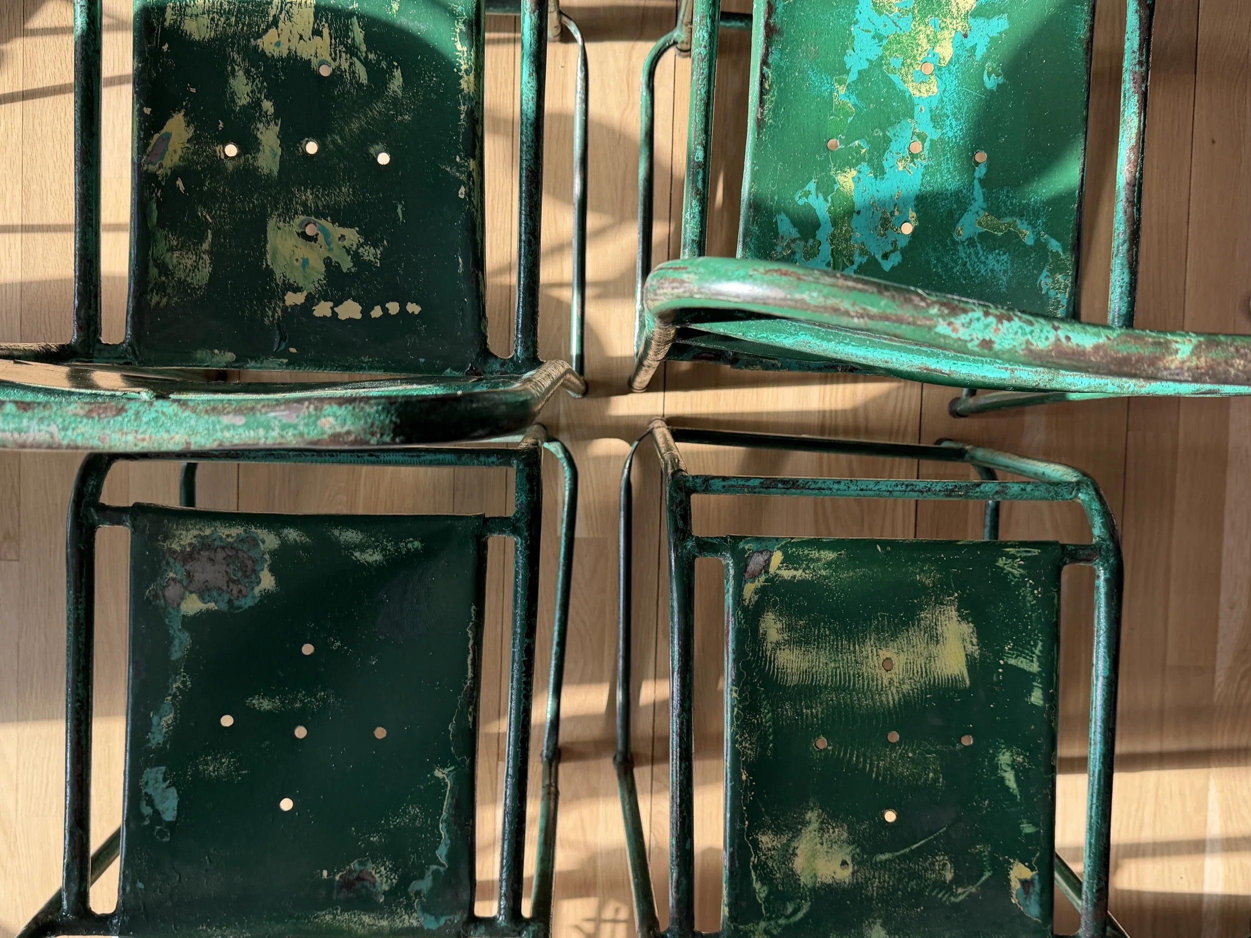 MATERI(A)NTIQUES SET OF 4 EMERALD GREEN PAINTED METAL SIDE CHAIRS 428-A