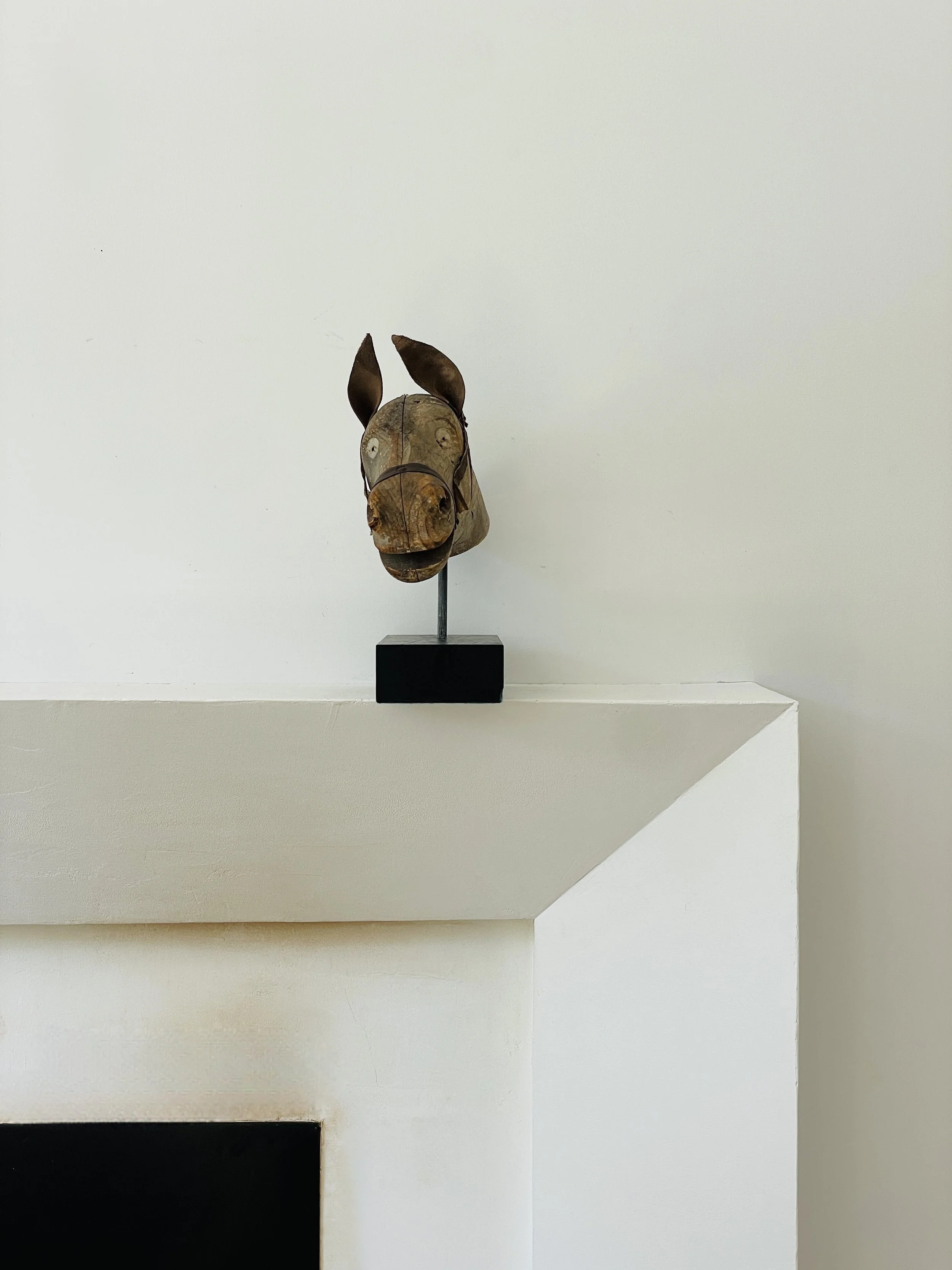 MATERI(A)NTIQUES WOODEN HORSE HEAD WITH LEATHER EARS AND FABRIC BRIDLE(4).jpg