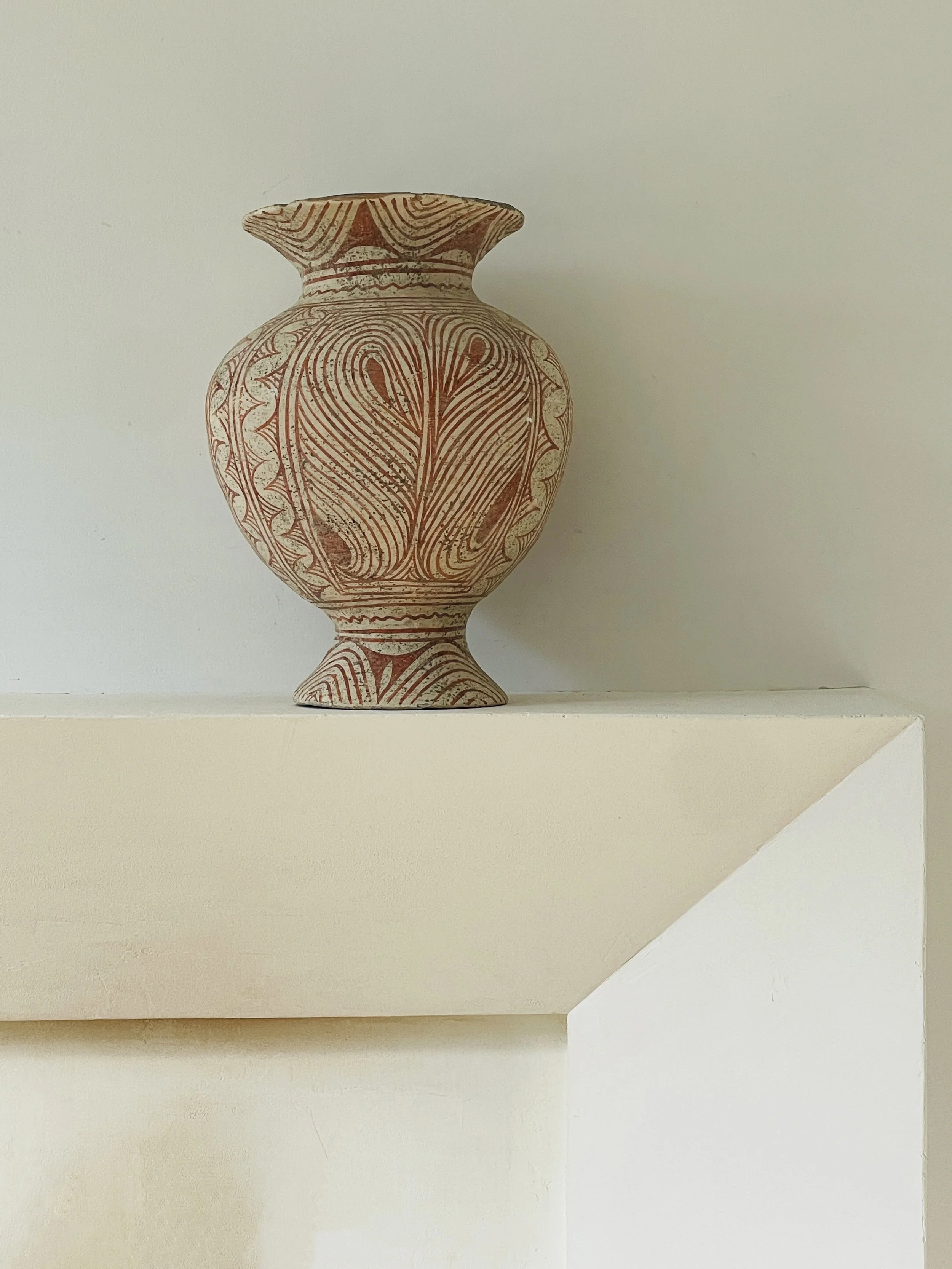 MATERI(A)NTIQUES LARGE ROUNDED CERAMIC VESSEL WITH ABSTRACT RUSSET GLAZE PATTERN, WIDE LIP AND FOOT(5).jpg