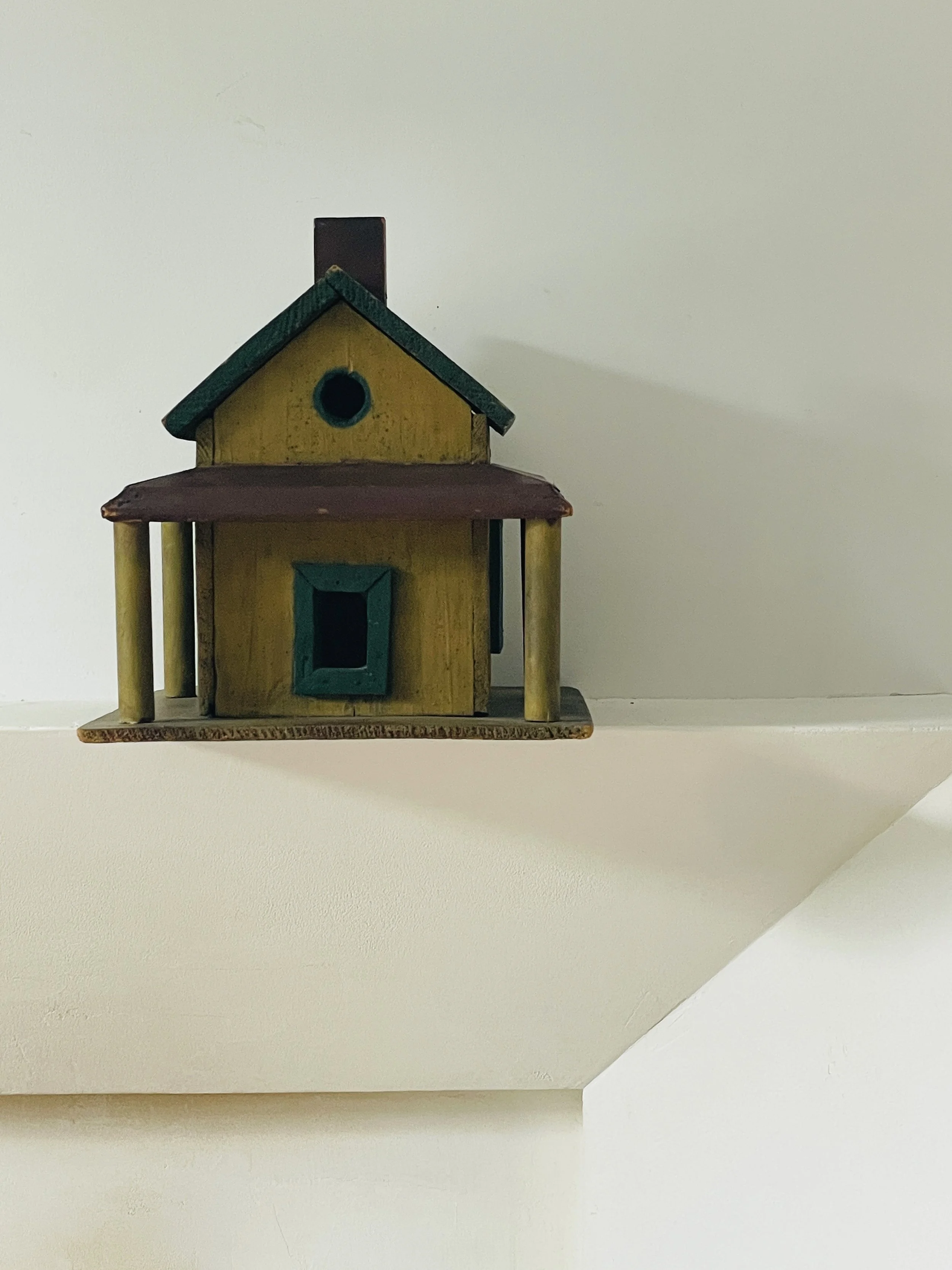 MATERI(A)NTIQUES MEDIUM GREEN, BURGUNDY AND OCHRE BIRD HOUSE(5).jpg