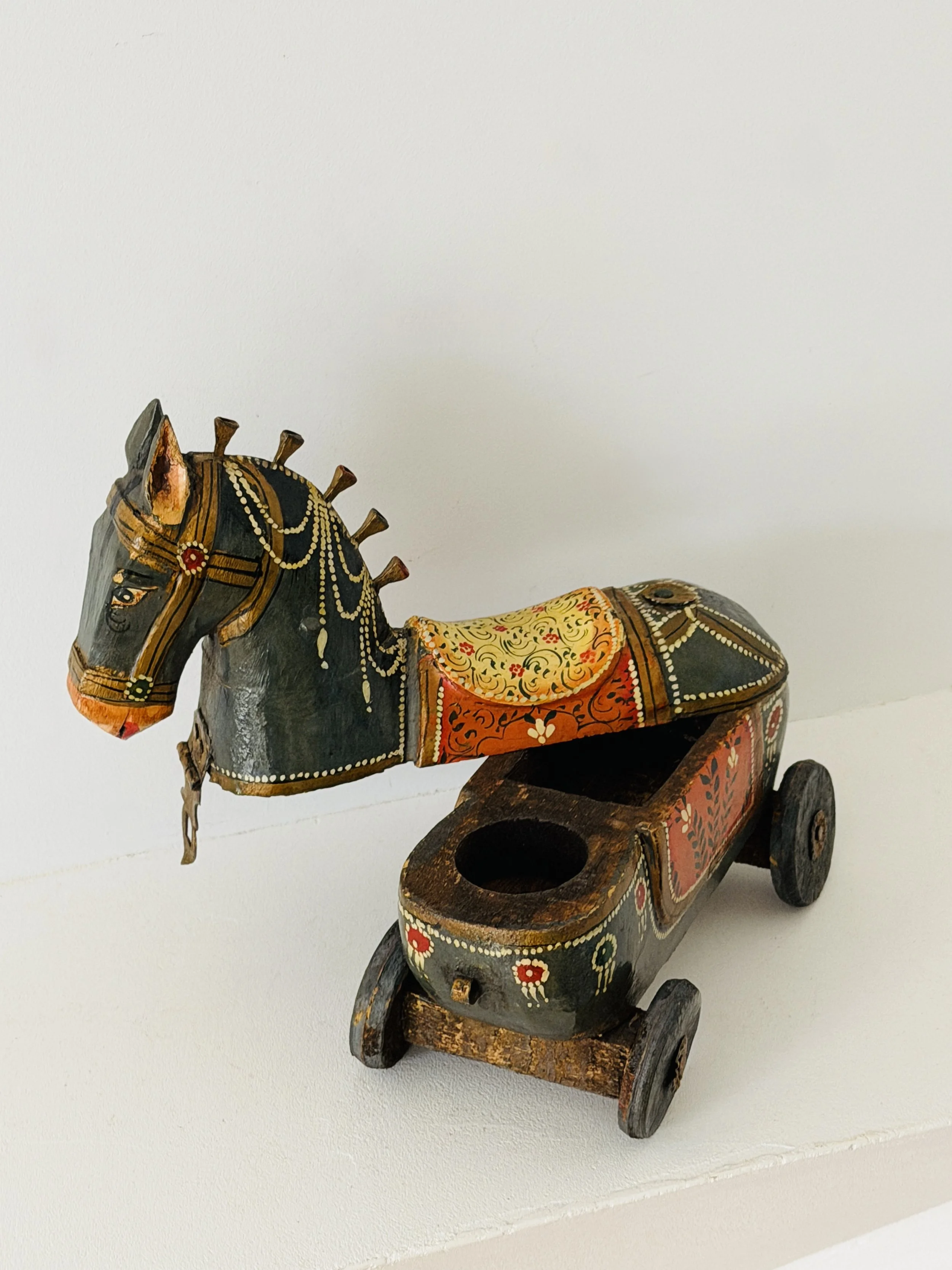 MATERI(A)NTIQUES PAINTED WOOD RAJASTHANI SPICE HORSE.8.jpg