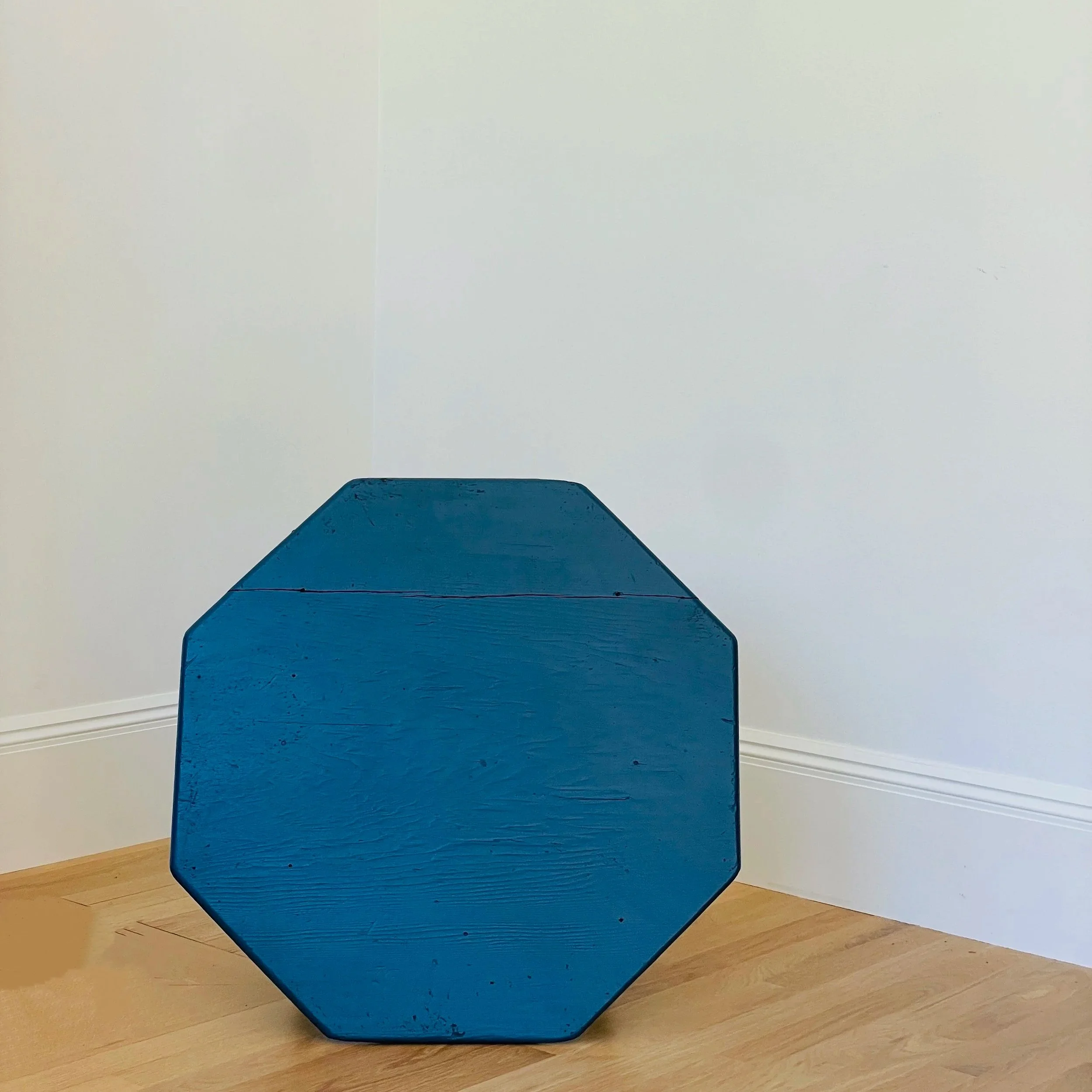 MATERI%28A%29NTIQUES+BLUE+PAINTED+WOOD+CHILDRENS+TABLE+AND+CHAIRS+SET%287%29.jpg