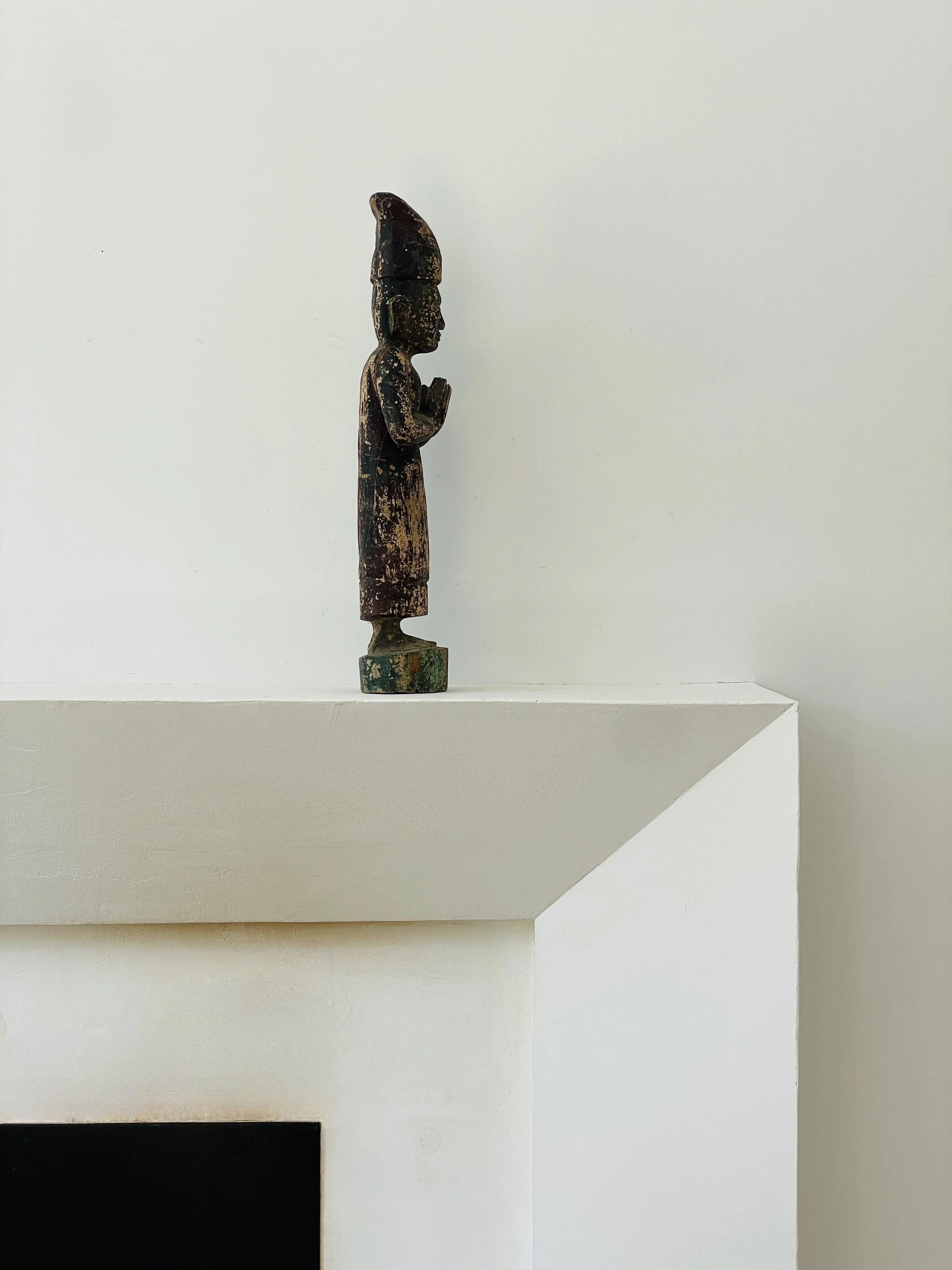 MATERI(A)NTIQUES TALL WOODEN BURMESE FIGURE STATUE WITH GREEN DETAILING(4).jpg