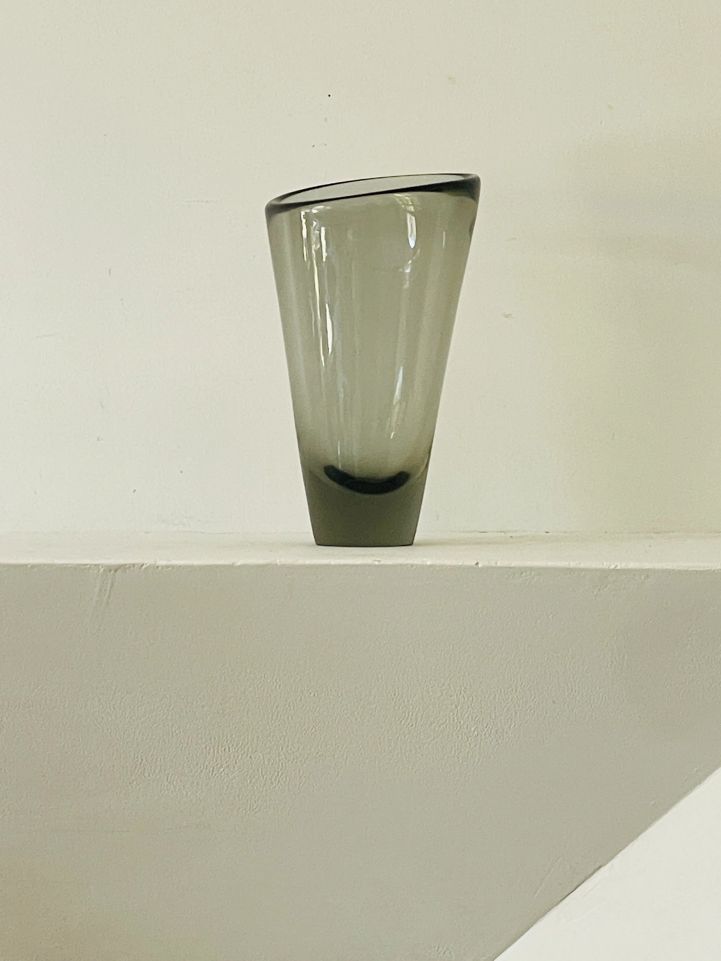 MATERI(A)NTIQUES MEDIUM BRONZE MID CENTURY OVOID BLOWN GLASS VASE(2).jpg