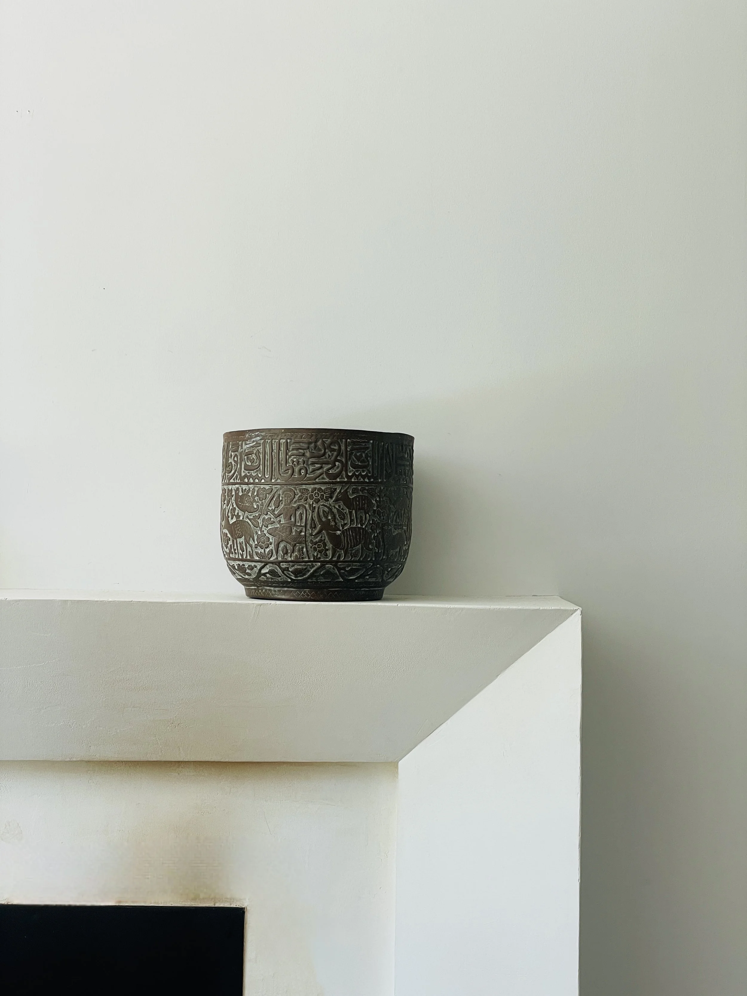 MATERI(A)NTIQUES MEDIUM PERSIAN PRESSED COPPER VESSEL(3).jpg