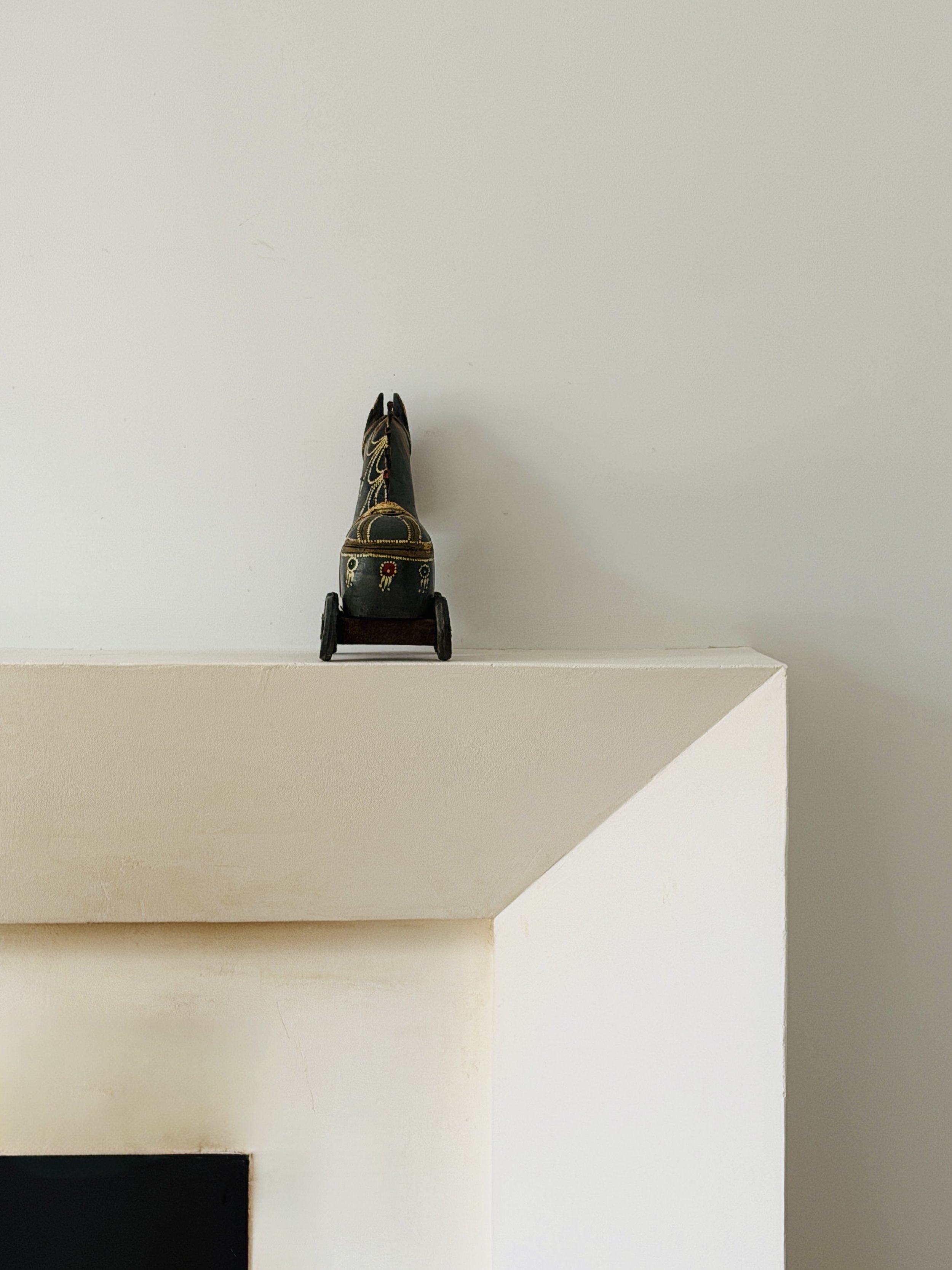 MATERI(A)NTIQUES PAINTED WOOD RAJASTHANI SPICE HORSE.4.jpg