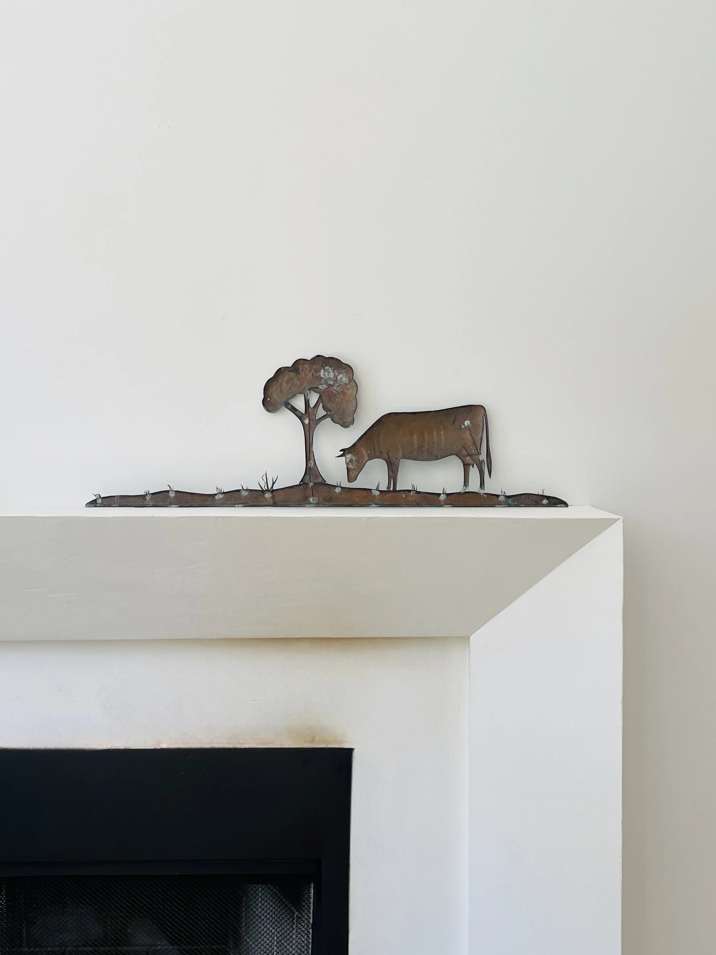 MATERI(A)NTIQUES LONG COPPER COW AND TREE HANGING(2).jpg