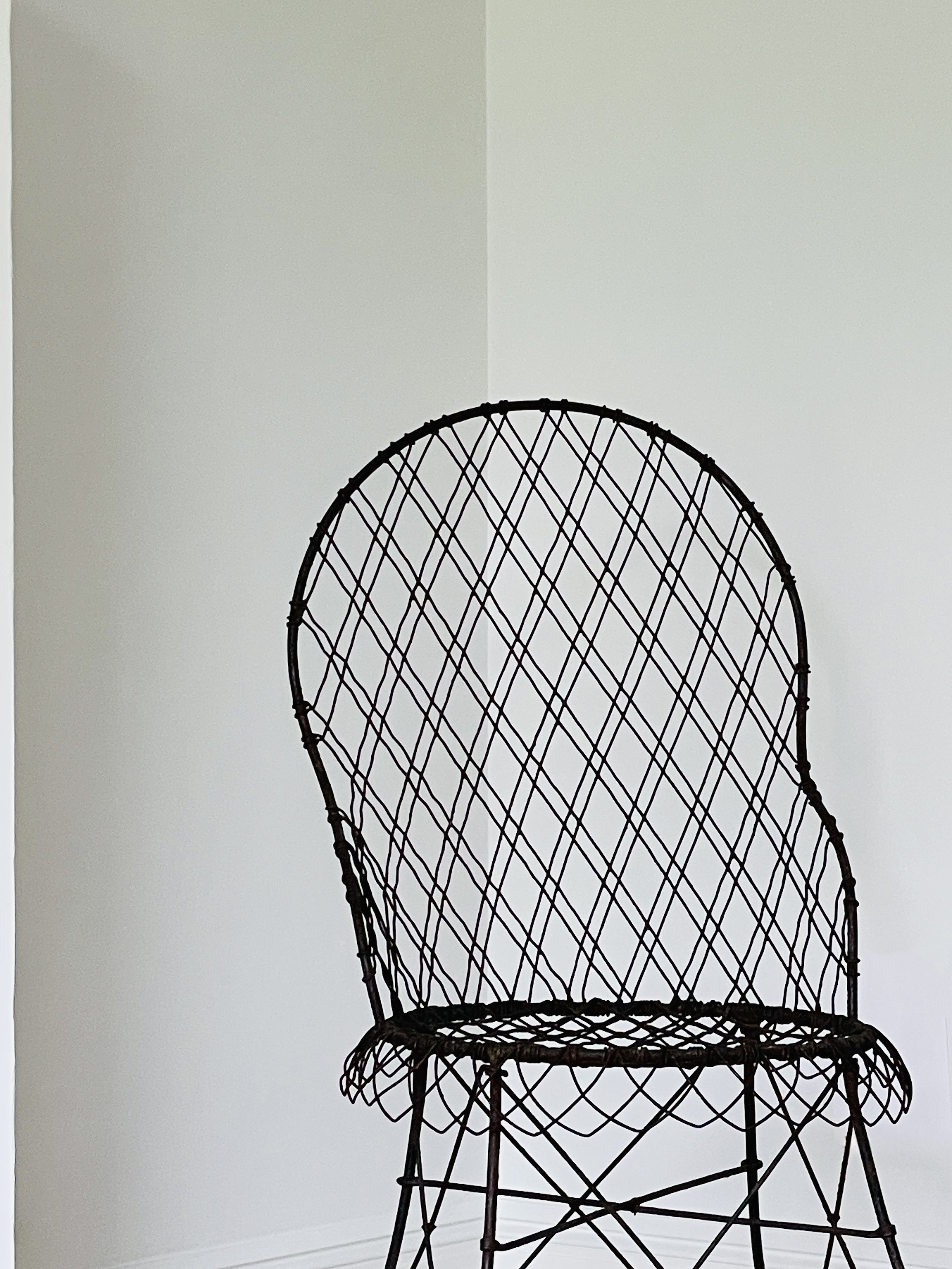 MATERI(A)NTIQUES BLACK WIREWORK OUTDOOR CHAIR SET(1).jpg