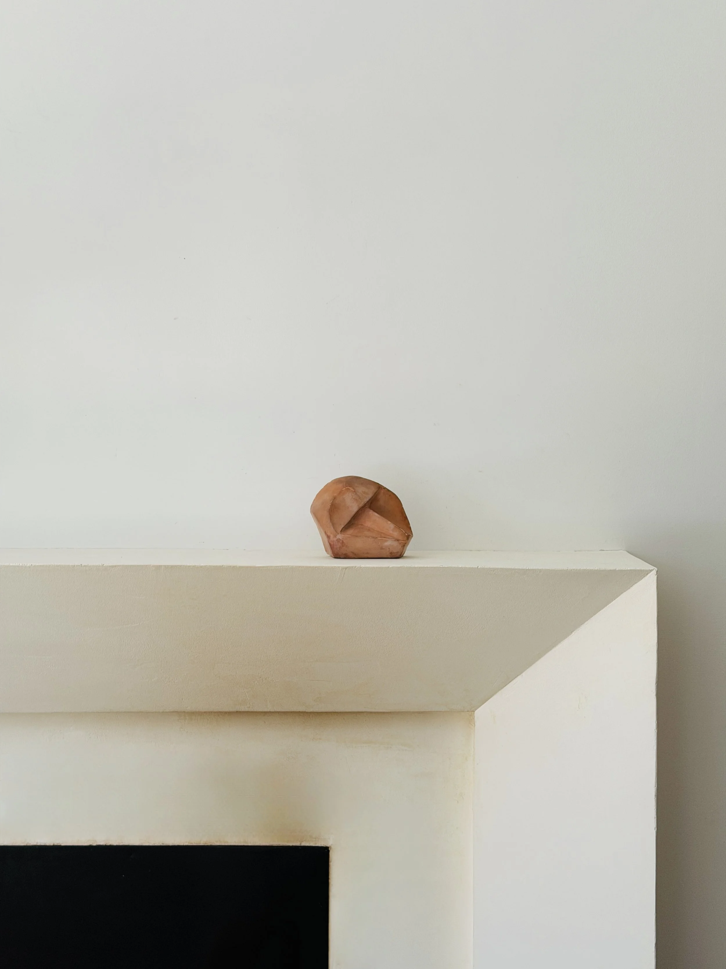 MATERI(A)NTIQUES SMALL MID CENTURY TERRA COTTA ANGLUAR HEAD SCULPTURE