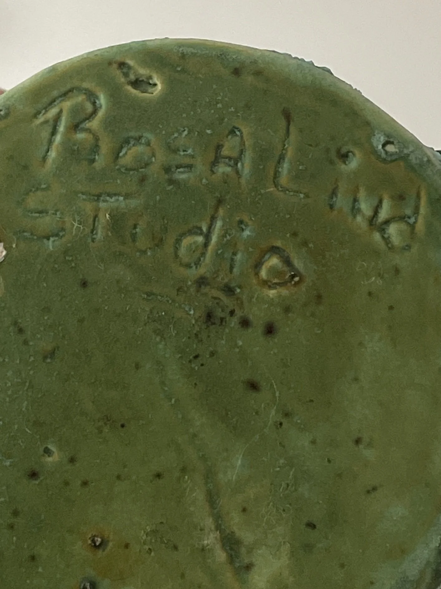 MATERI(A)NTIQUES SMALL GREEN STUDIO POTTERY BUD VASE WITH BUMPY GLAZE(5).jpg