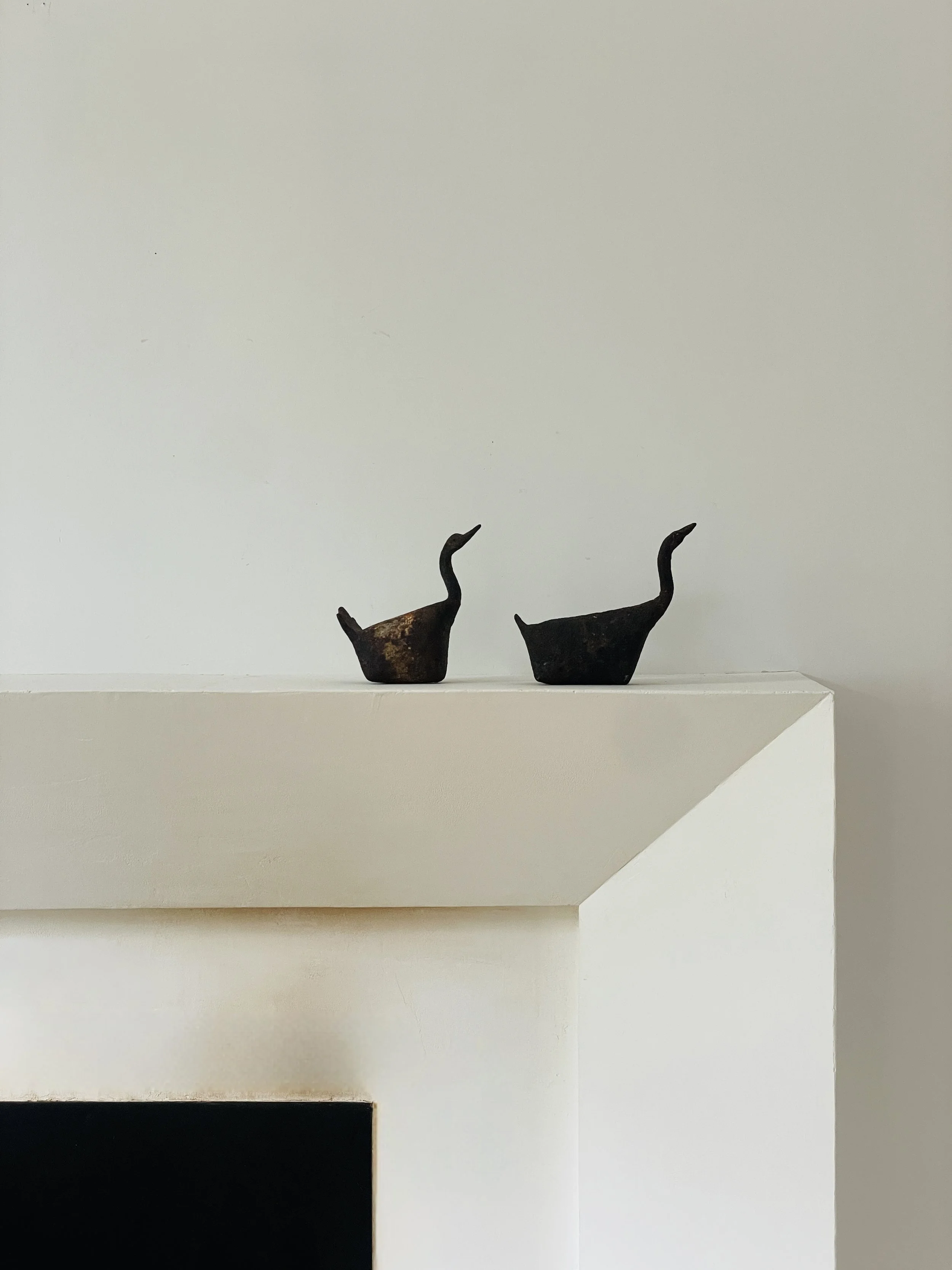 MATERI(A)NTIQUES METAL SWAN SET WITH RUST PATINA(6).jpg