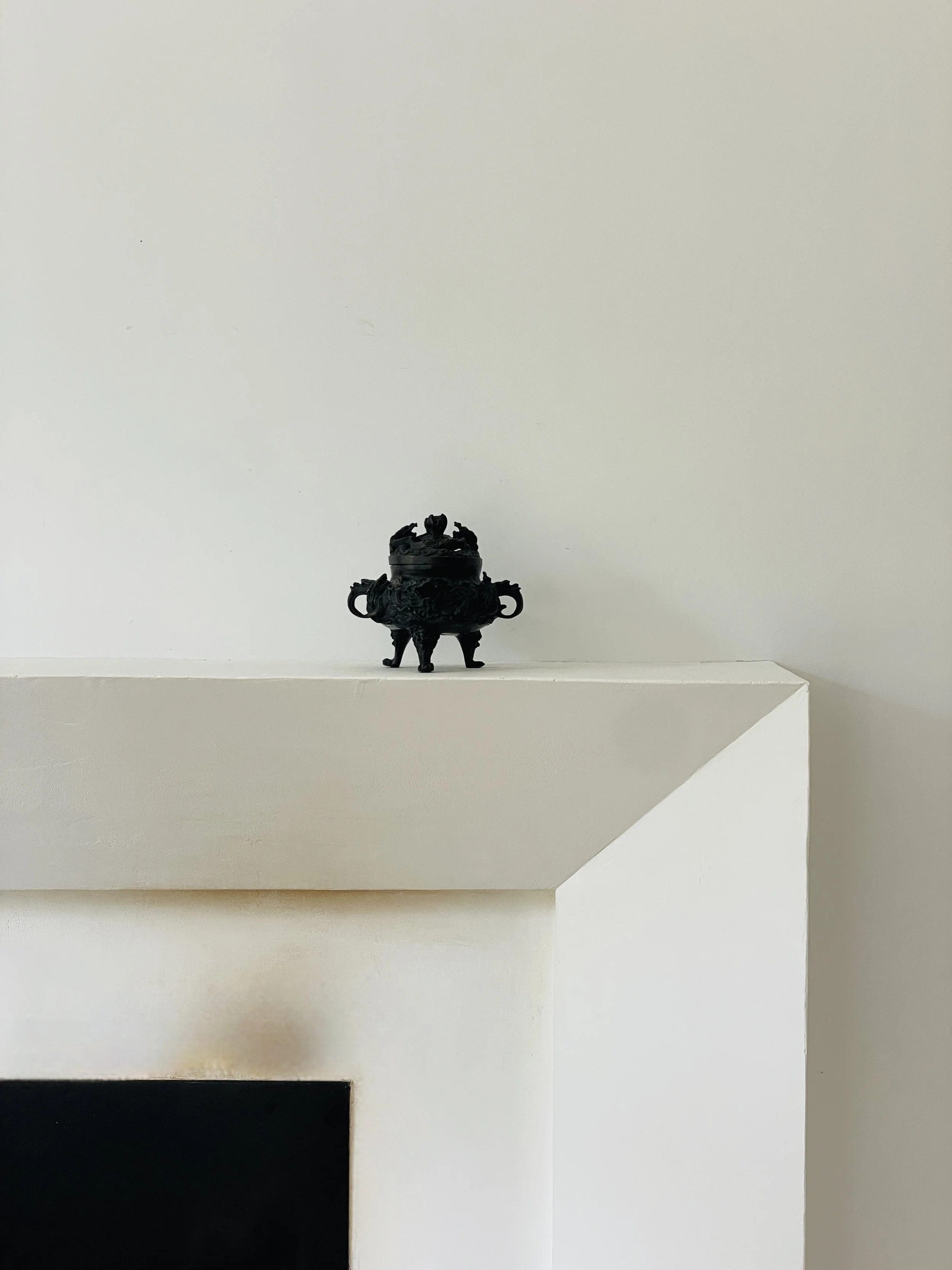 MATERI(A)NTIQUES CHINESE BRONZE BURNER.jpg