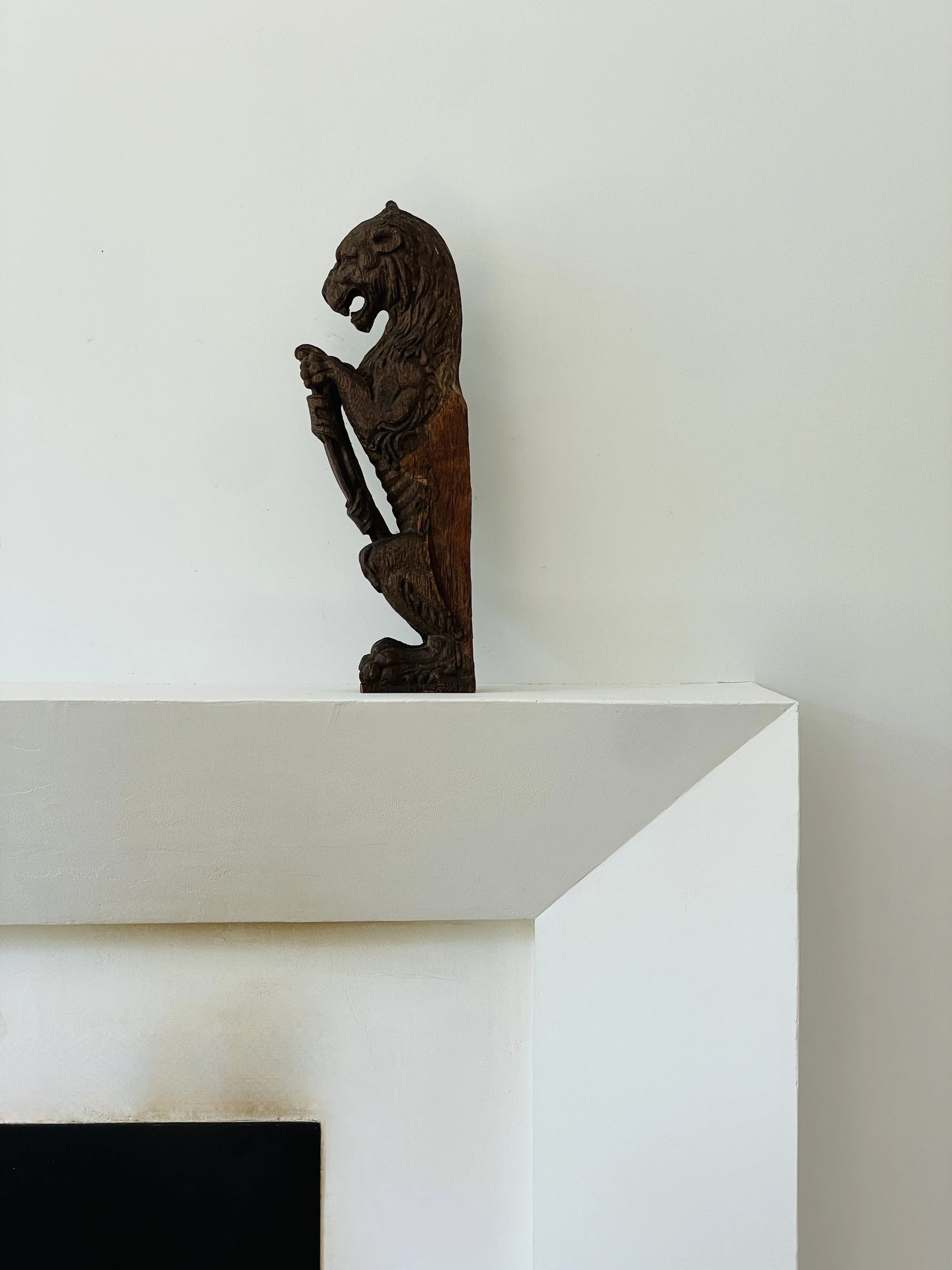 MATERI(A)NTIQUES TALL WOODEN ARCHITECTURAL LION CARVING(3).jpg