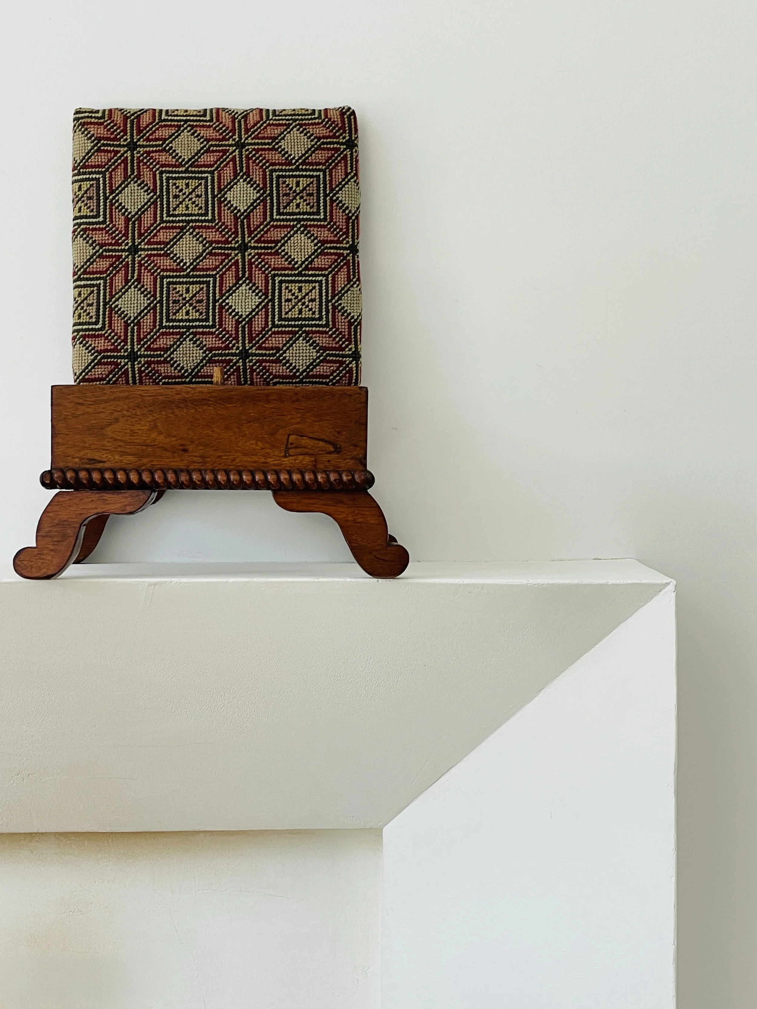 MATERI(A)NTIQUES SMALL WOODEN FOOTSTOOL WITH RUG UPHOLSTERY(3).jpg