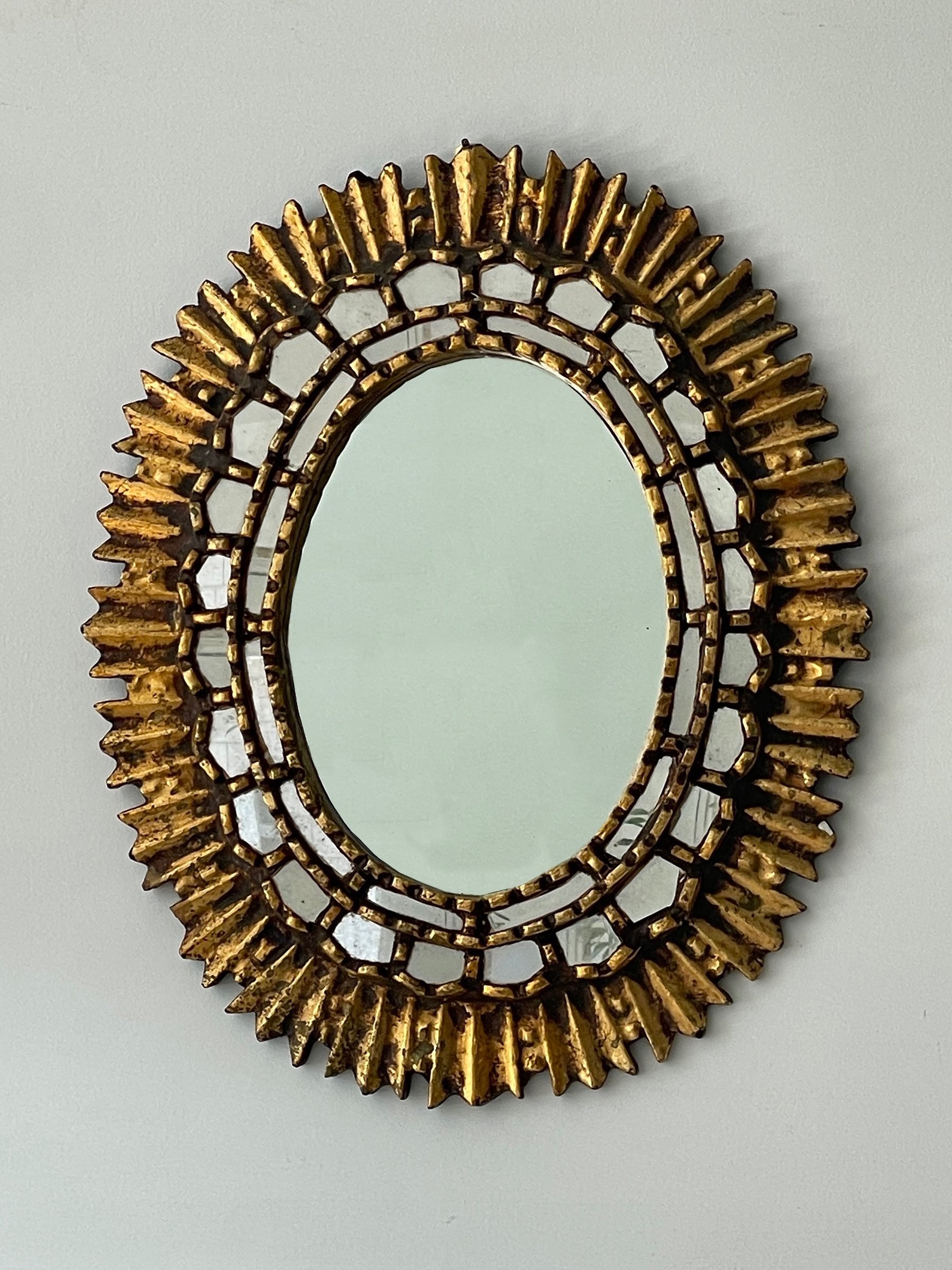 MATERI%28A%29NTIQUES+VINTAGE+GOLD+THREE+TIWER+STARBURST+OVAL+MIRROR%282%29.jpg