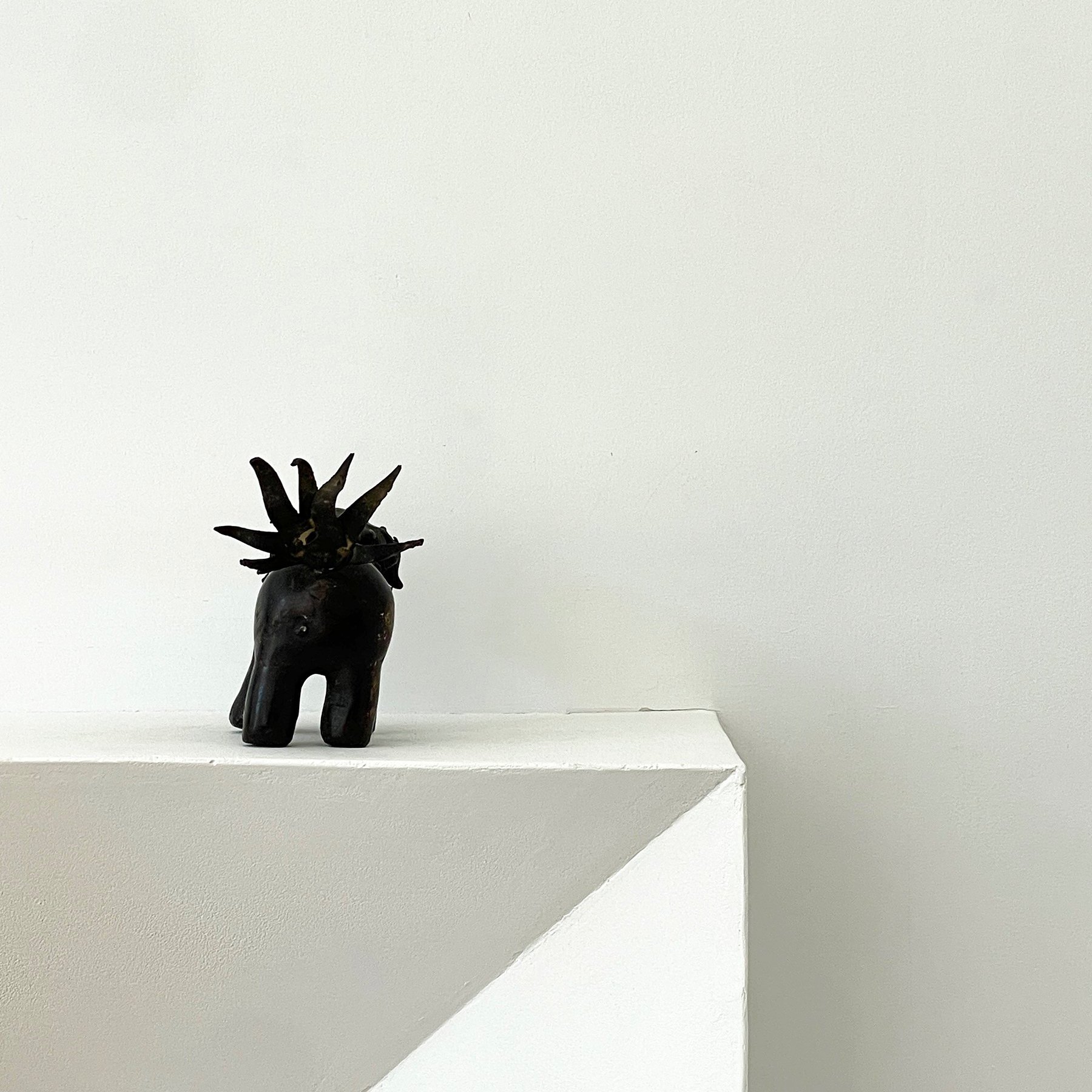 MATERIA-ANTIQUES-BRONZE-FOO-RELEASE-3%283%29.jpg