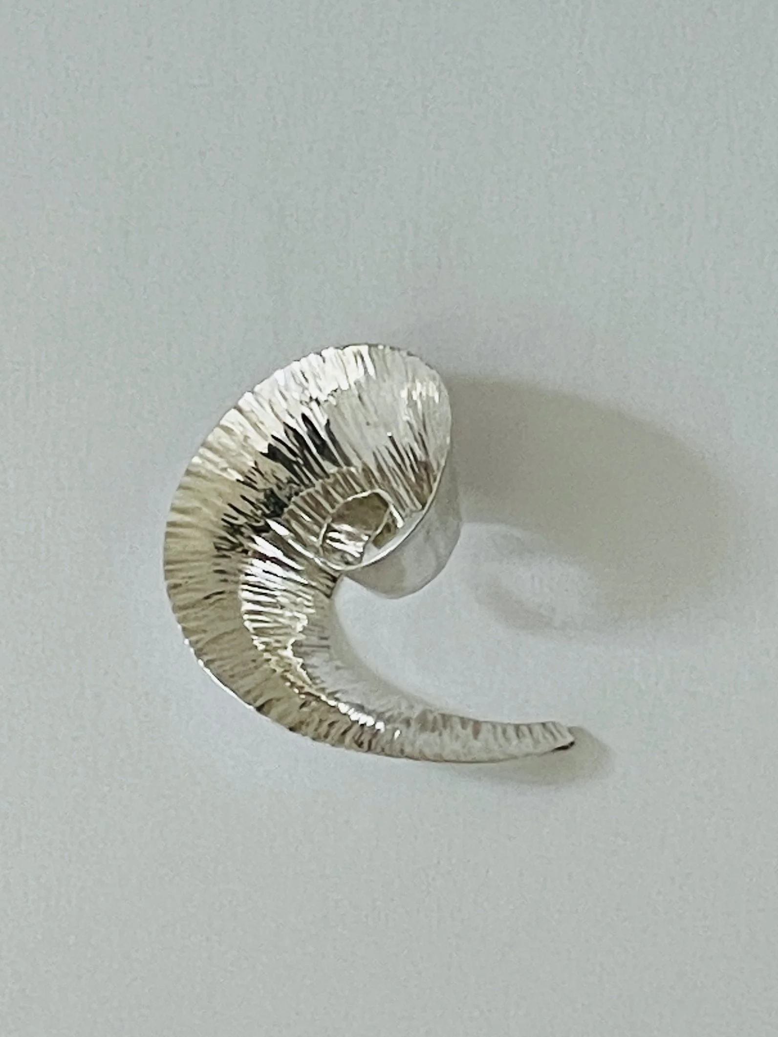 MATERI(A)NTIQUES UNISEX STERLING SPIRAL BROOCH.jpg