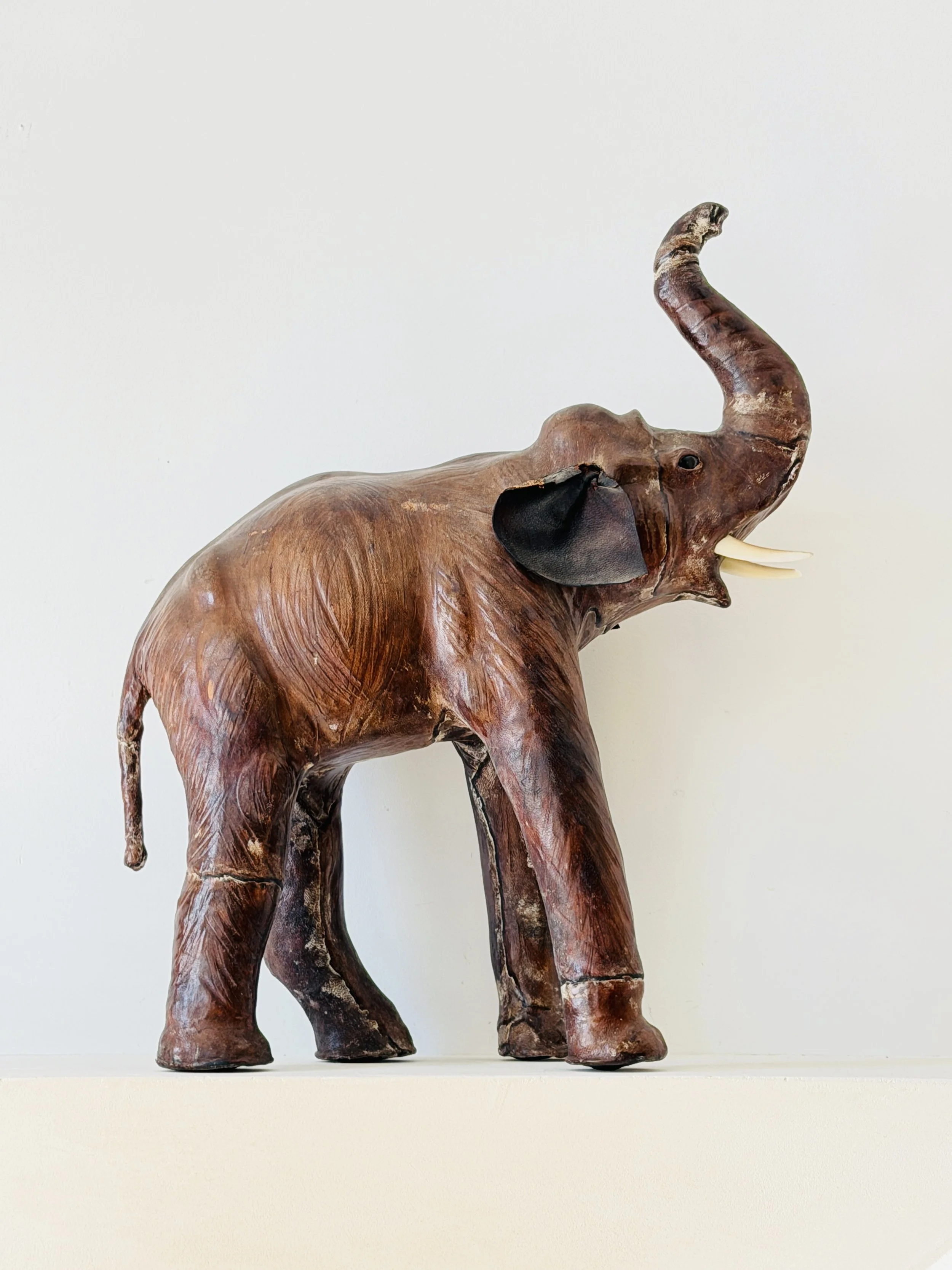 MATERI(A)NTIQUES LARGE DARK BROWN LEATHER ELEPHANT FIGURINE(3).jpg