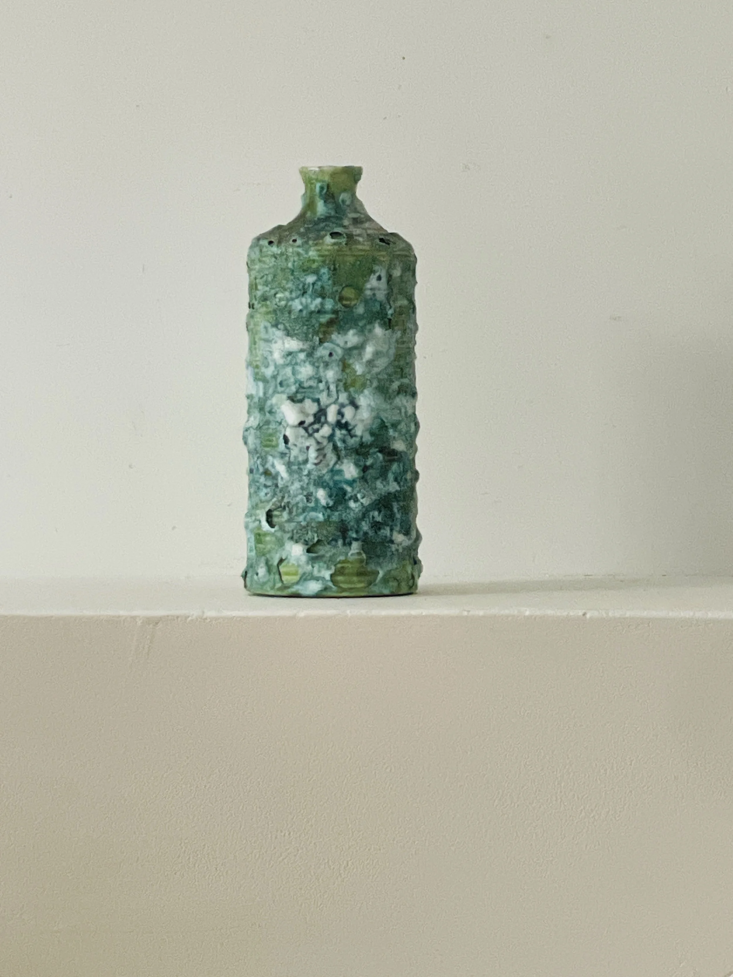 MATERI(A)NTIQUES SMALL GREEN STUDIO POTTERY BUD VASE WITH BUMPY GLAZE(2).jpg