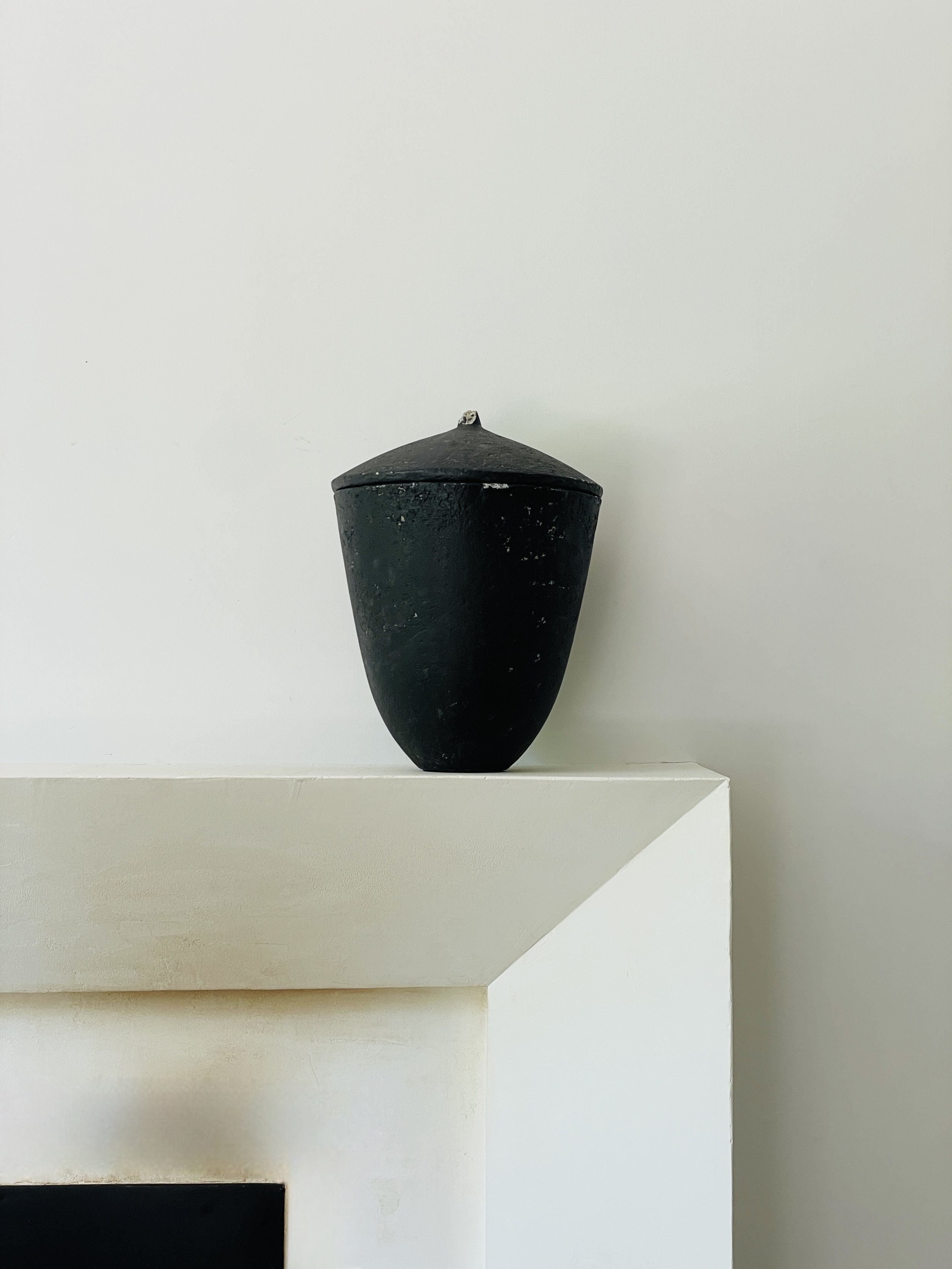 MATERI(A)NTIQUES SET OF 2 ACORN SHAPED BLACK COMPOSITE VESSELS(2).jpg