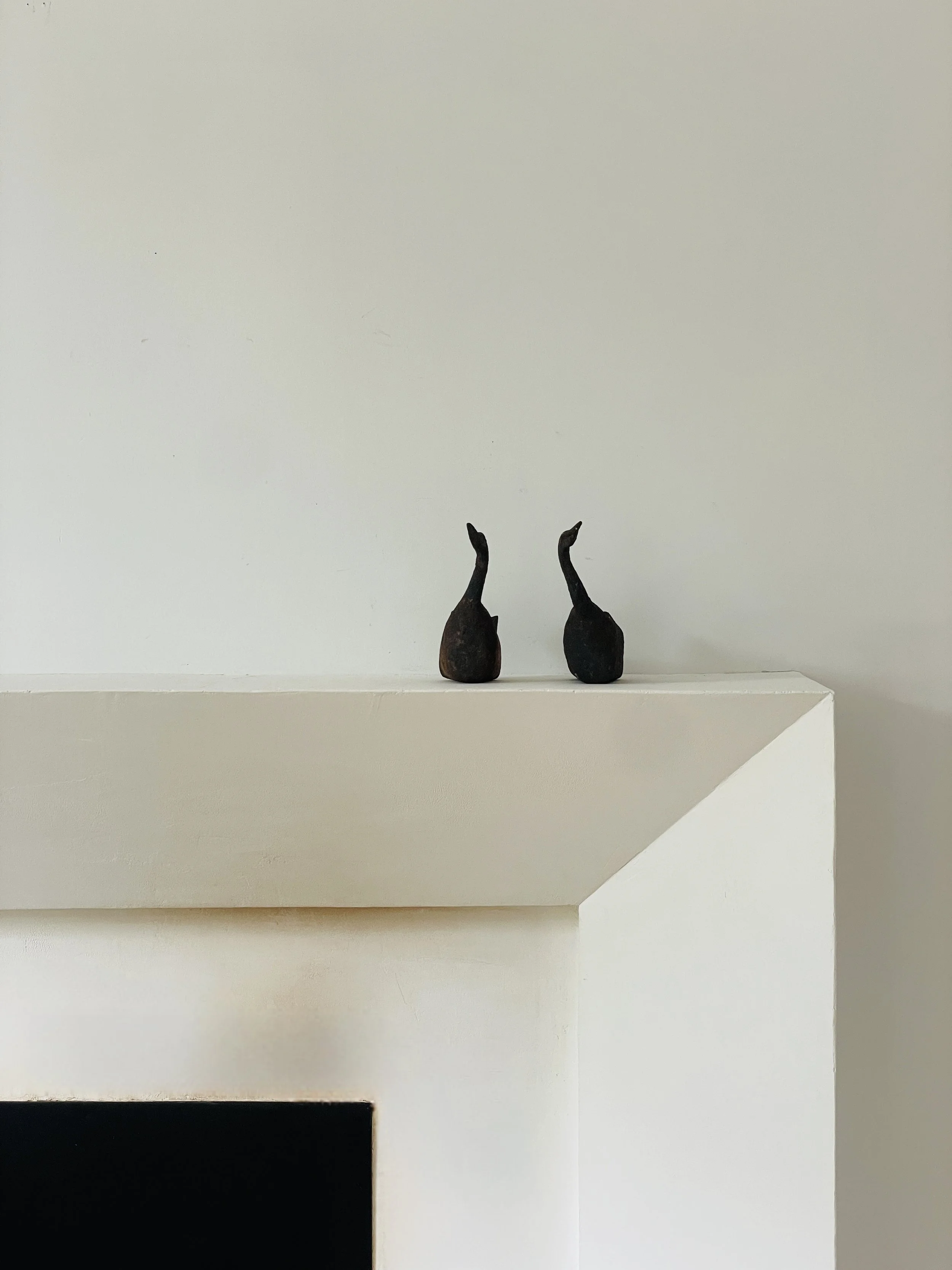 MATERI(A)NTIQUES METAL SWAN SET WITH RUST PATINA(3).jpg