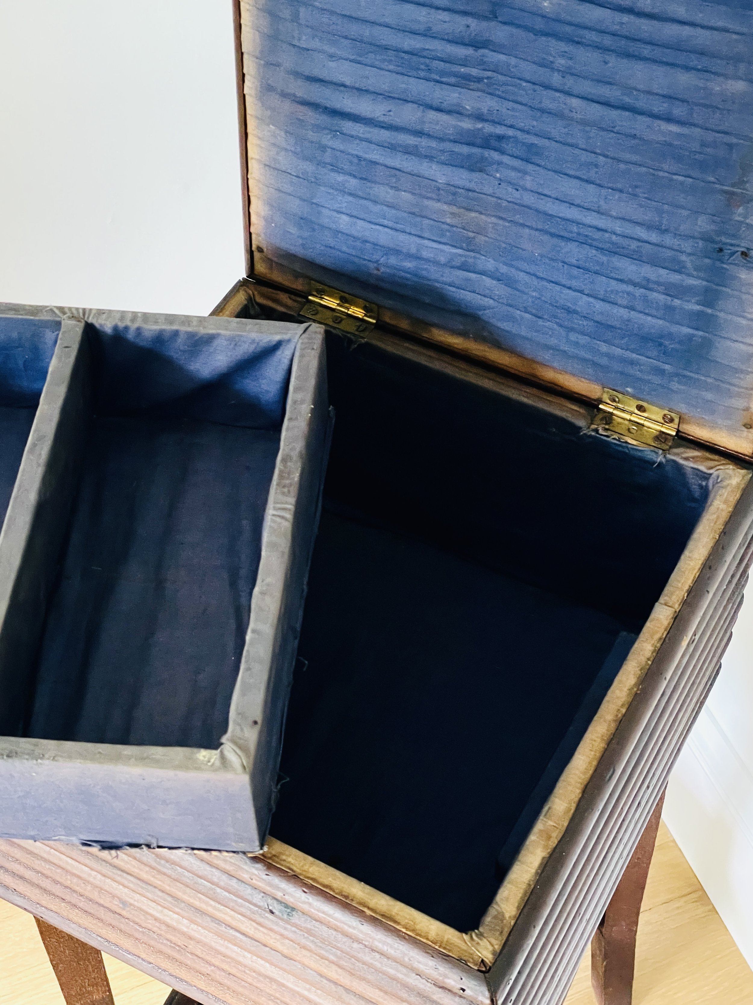 MATERI(A)NTIQUES TRAMP WOOD SIDE TABLE WITH INTERIOR TRAY(6).jpg
