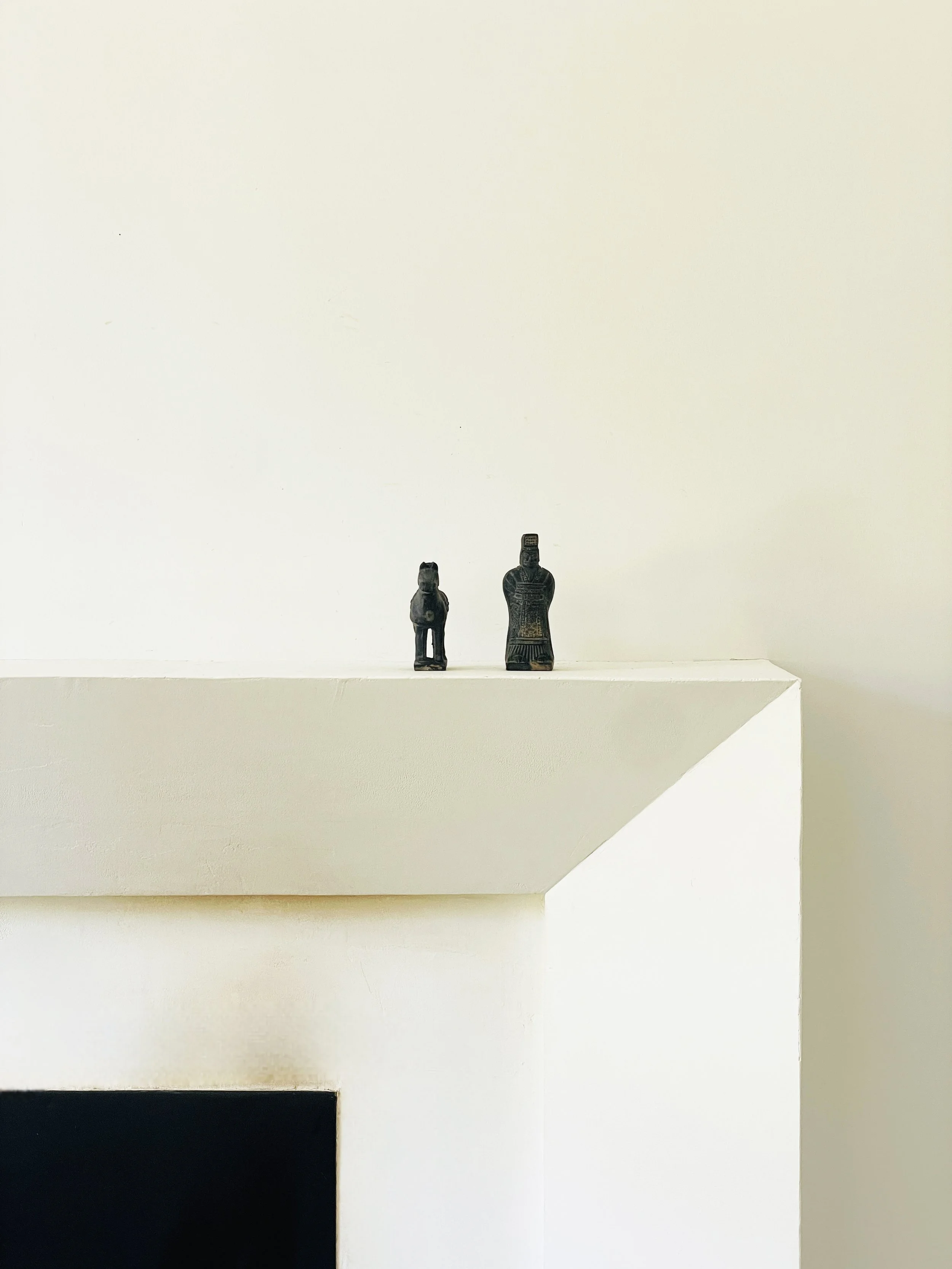 MATERI(A)NTIQUES SMALL CARVED MAN AND HORSE FIGURINES(3).jpg