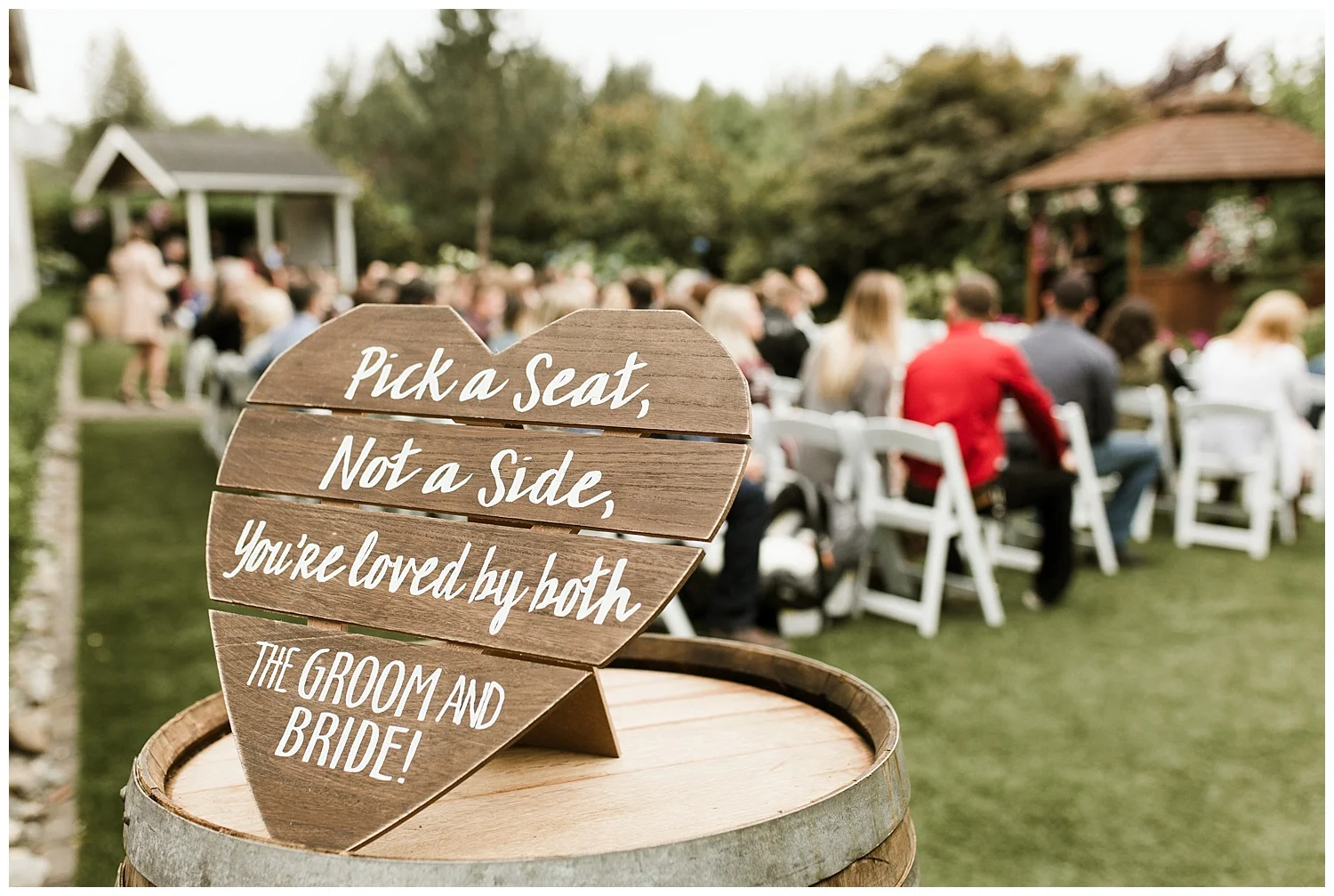 Rustic Chic Wedding | wedding day ceremony details | PNW wedding photographer 