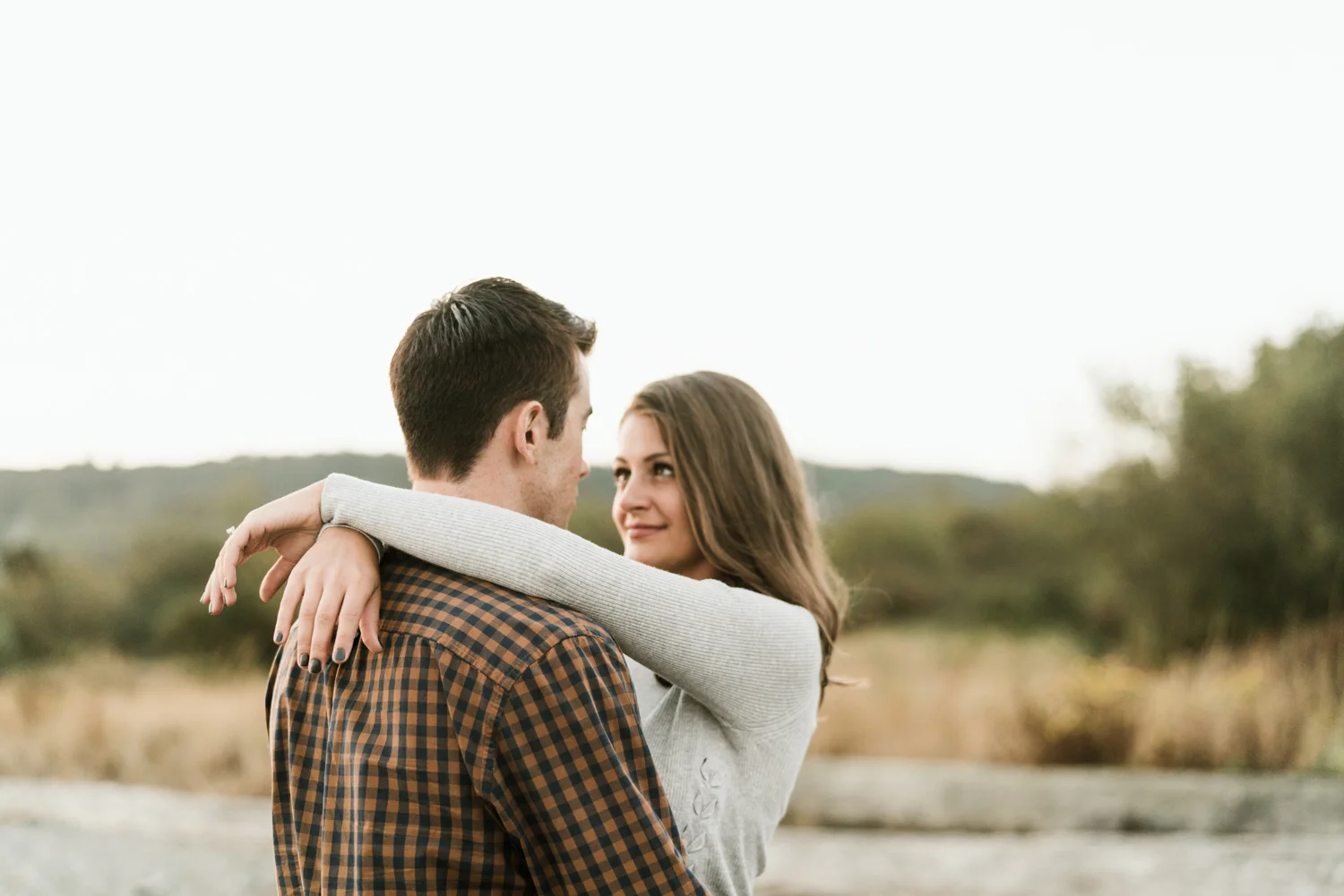 dreamy sunrise engagement session | discovery park, wa | seatlle wedding photographer | chelsea & jordan