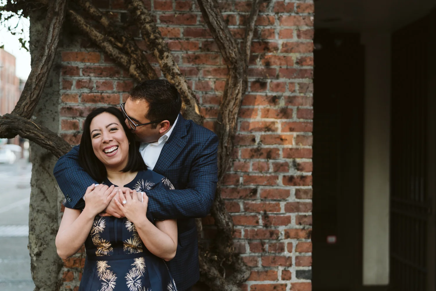 pioneer square engagement session - seattle wedding photographer - nina & chris