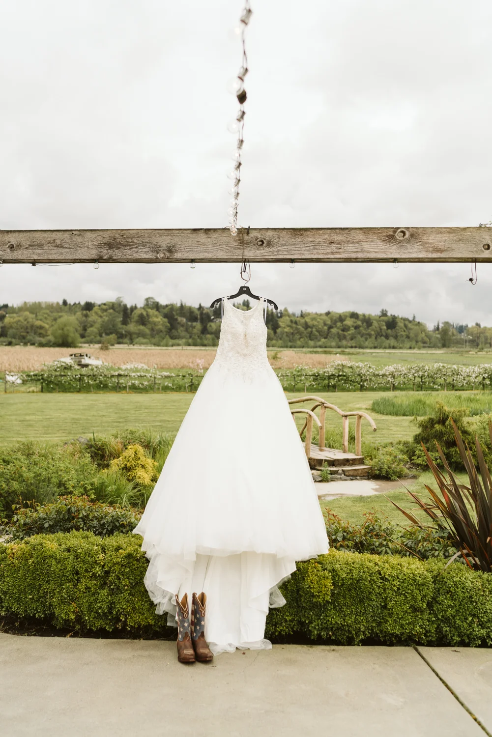 April Yentas Photography - jen and anthony wedding-3.jpg