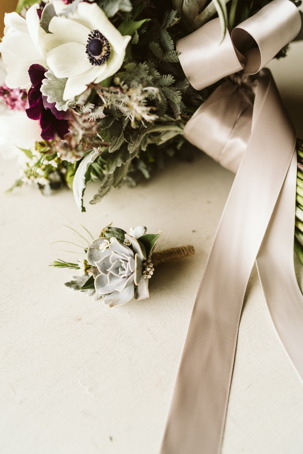 April Yentas Photography - jen and anthony wedding-6.jpg