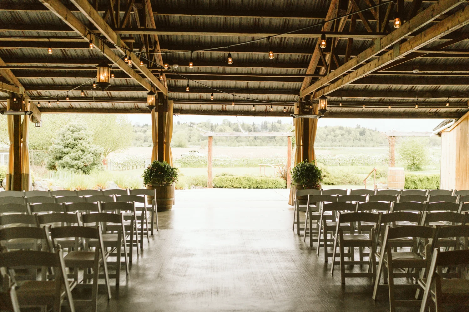 April Yentas Photography - jen and anthony wedding-16.jpg
