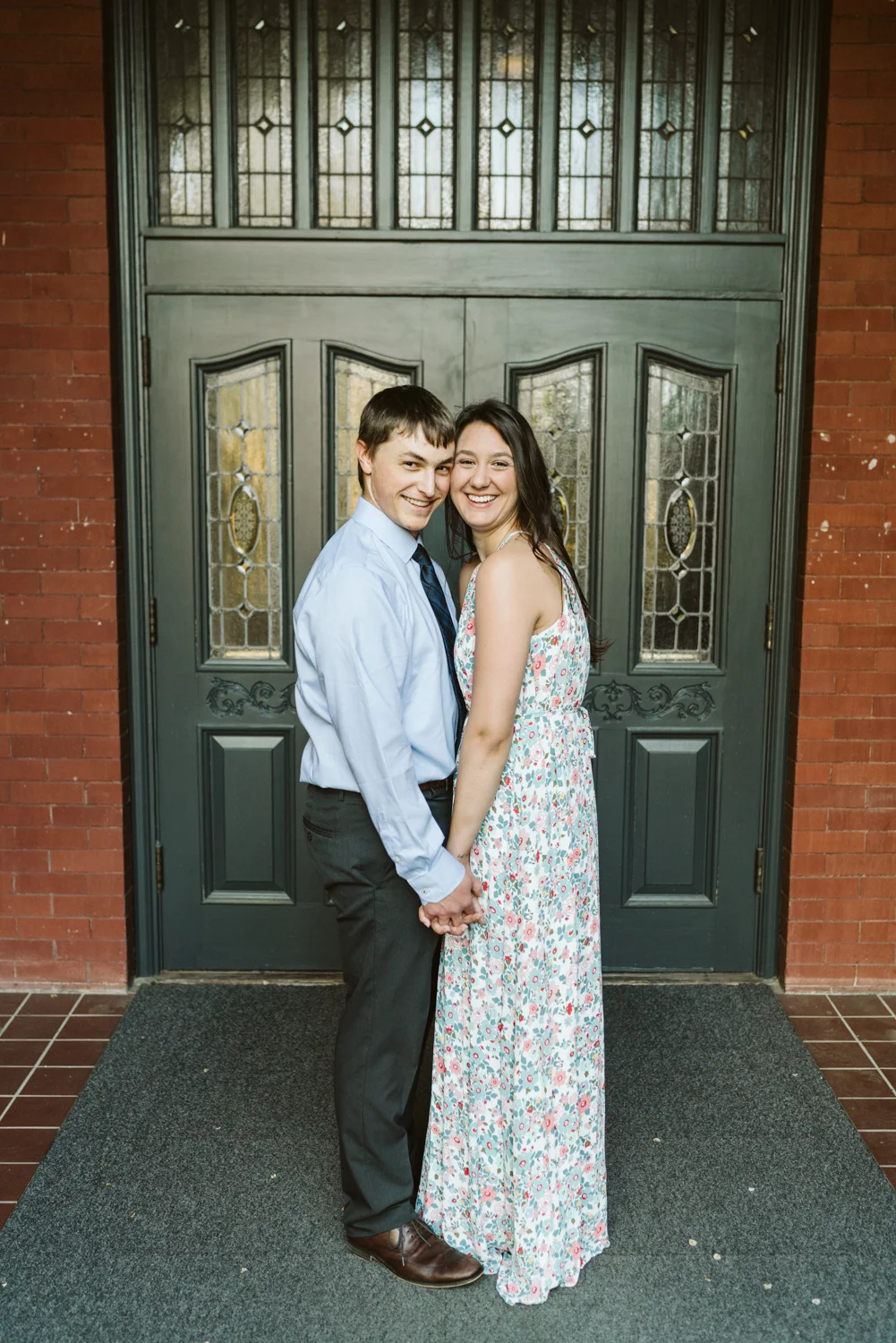 April Yentas Photography - Libby & James engaged-3.jpg