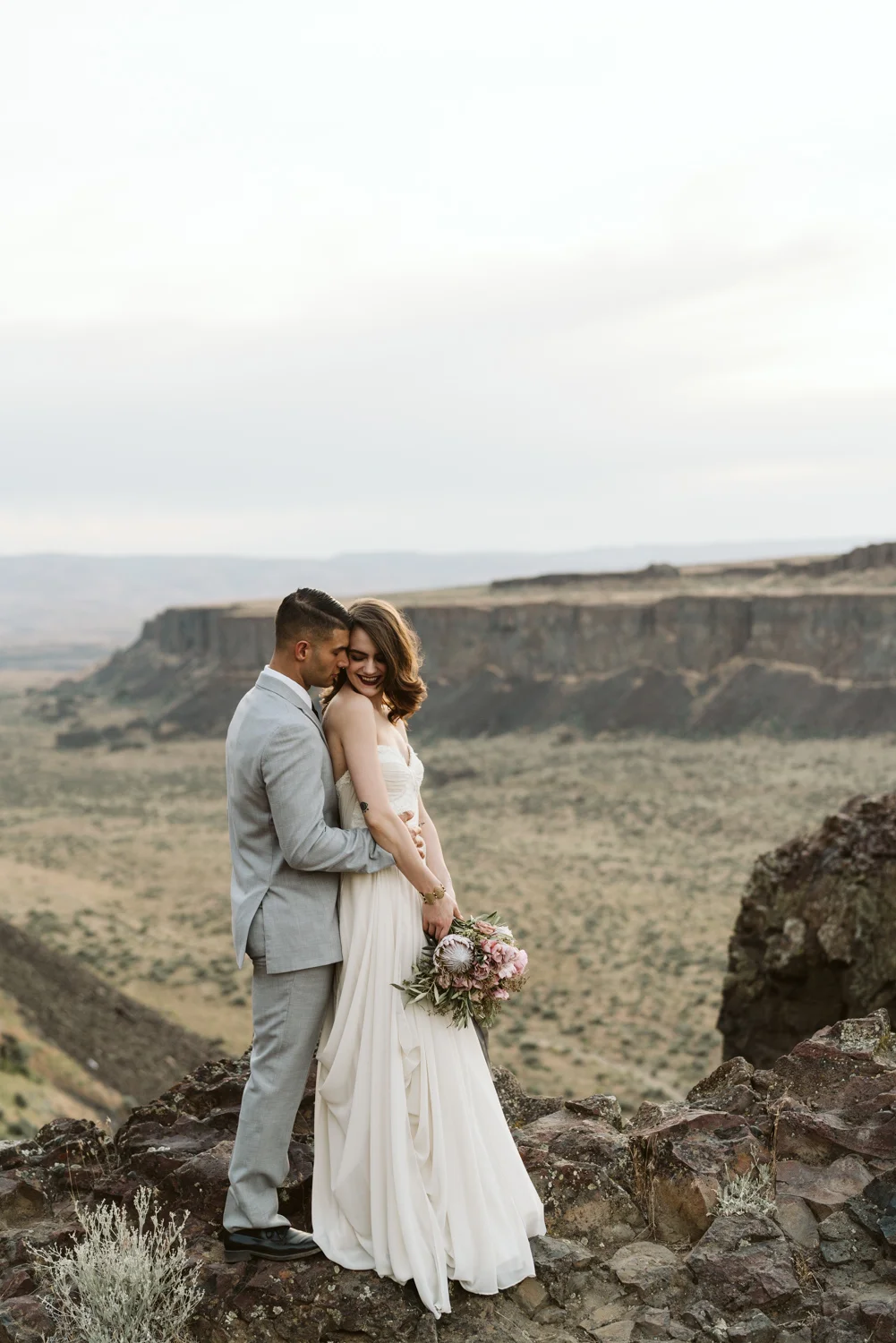 April Yentas Photography - modern boho styled shoot-28.jpg