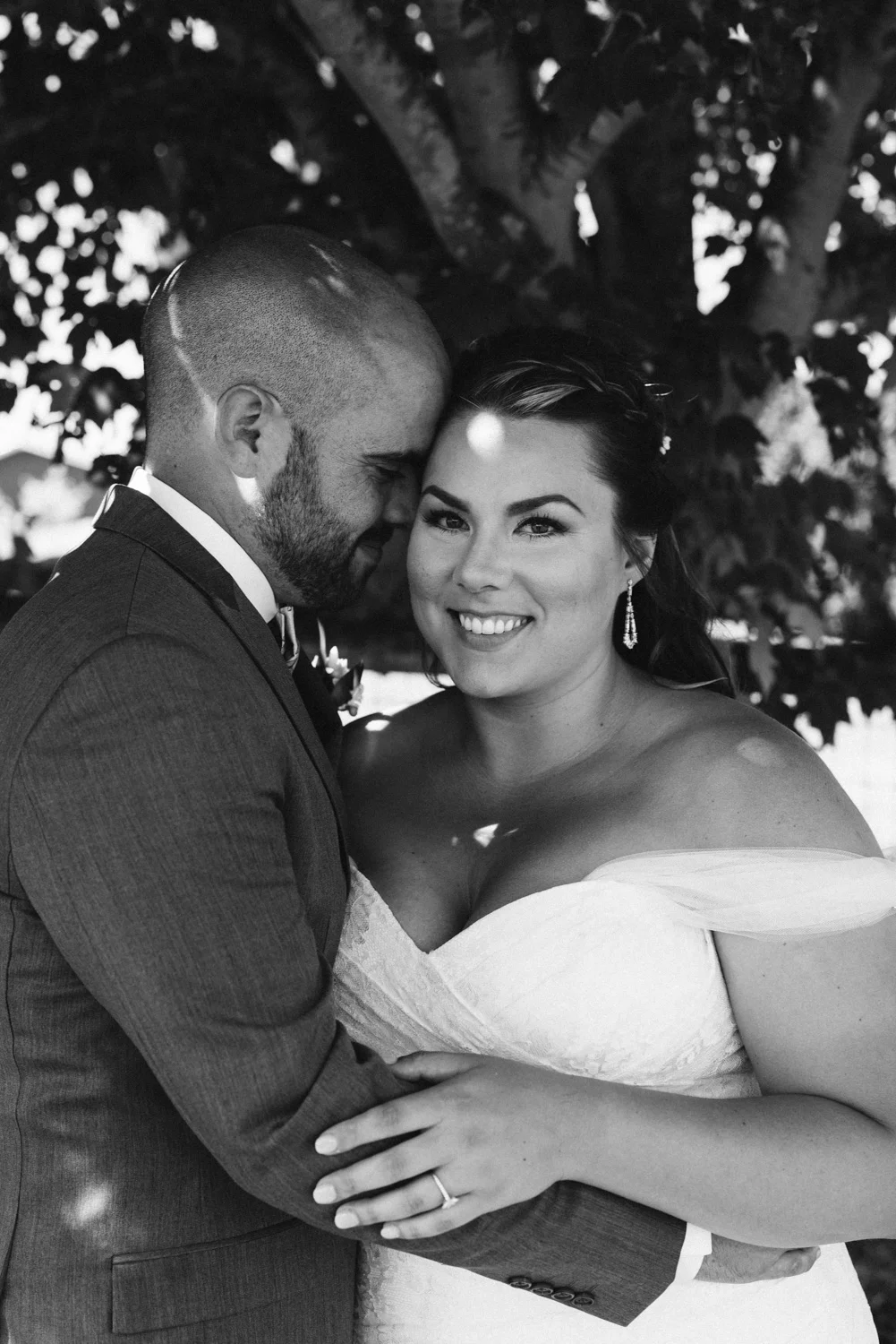 April Yentas Photography - Jess & Eric websize-24.jpg