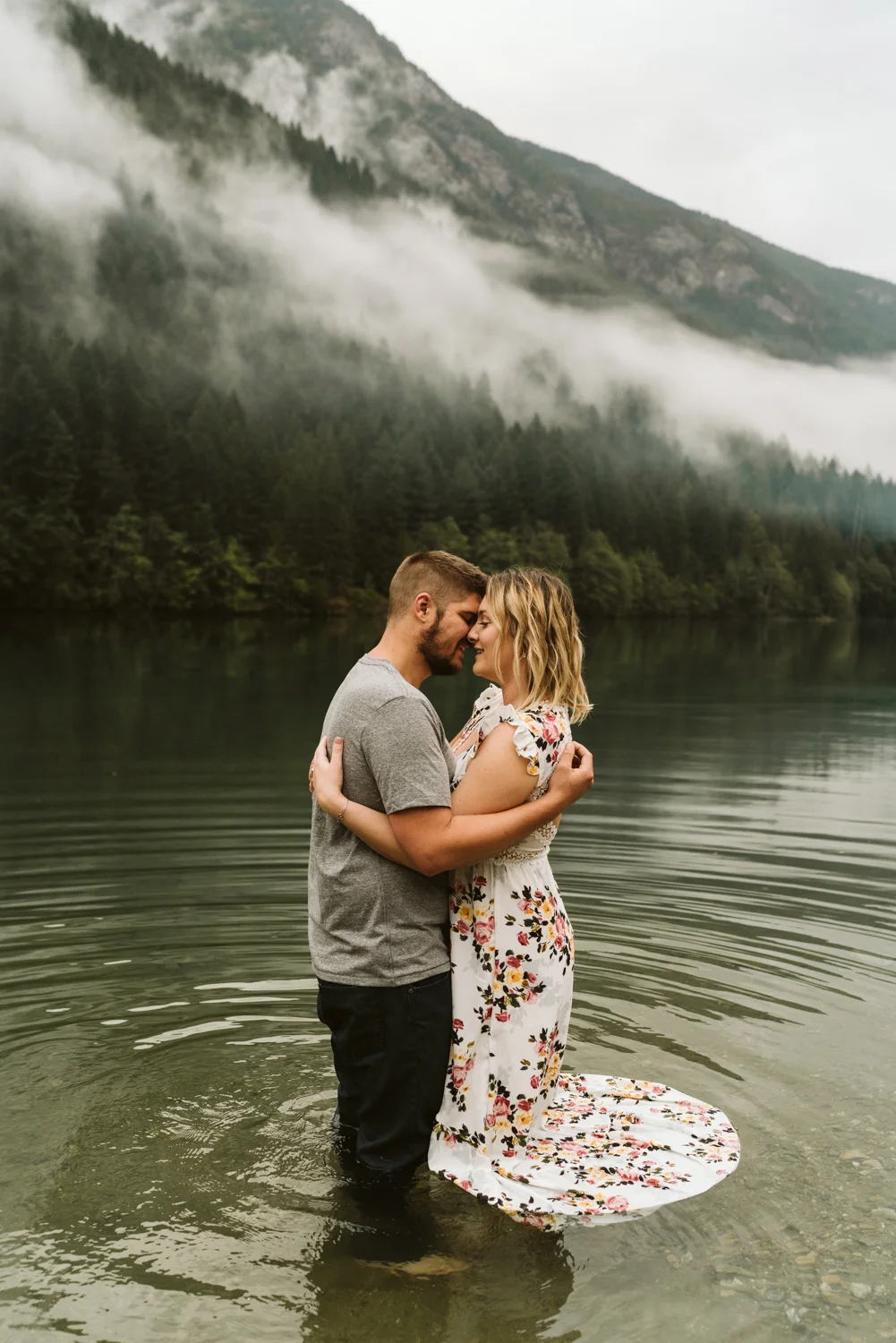 April Yentas Photography - Shaina & Andy sneak-10.jpg