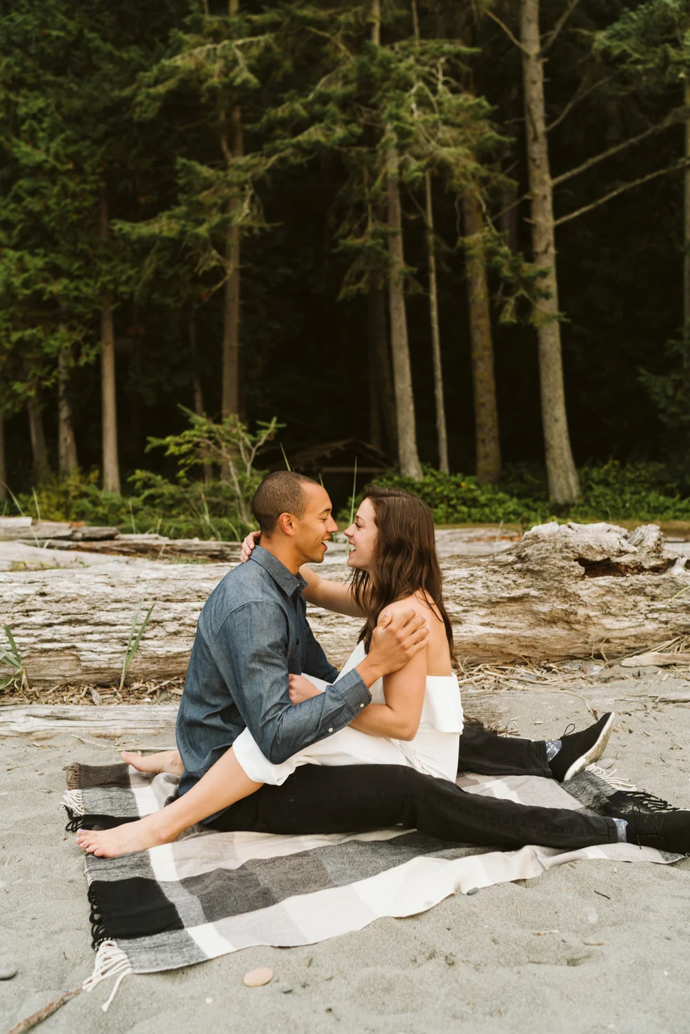 April Yentas Photography - Aleah & Jeremy-27.jpg