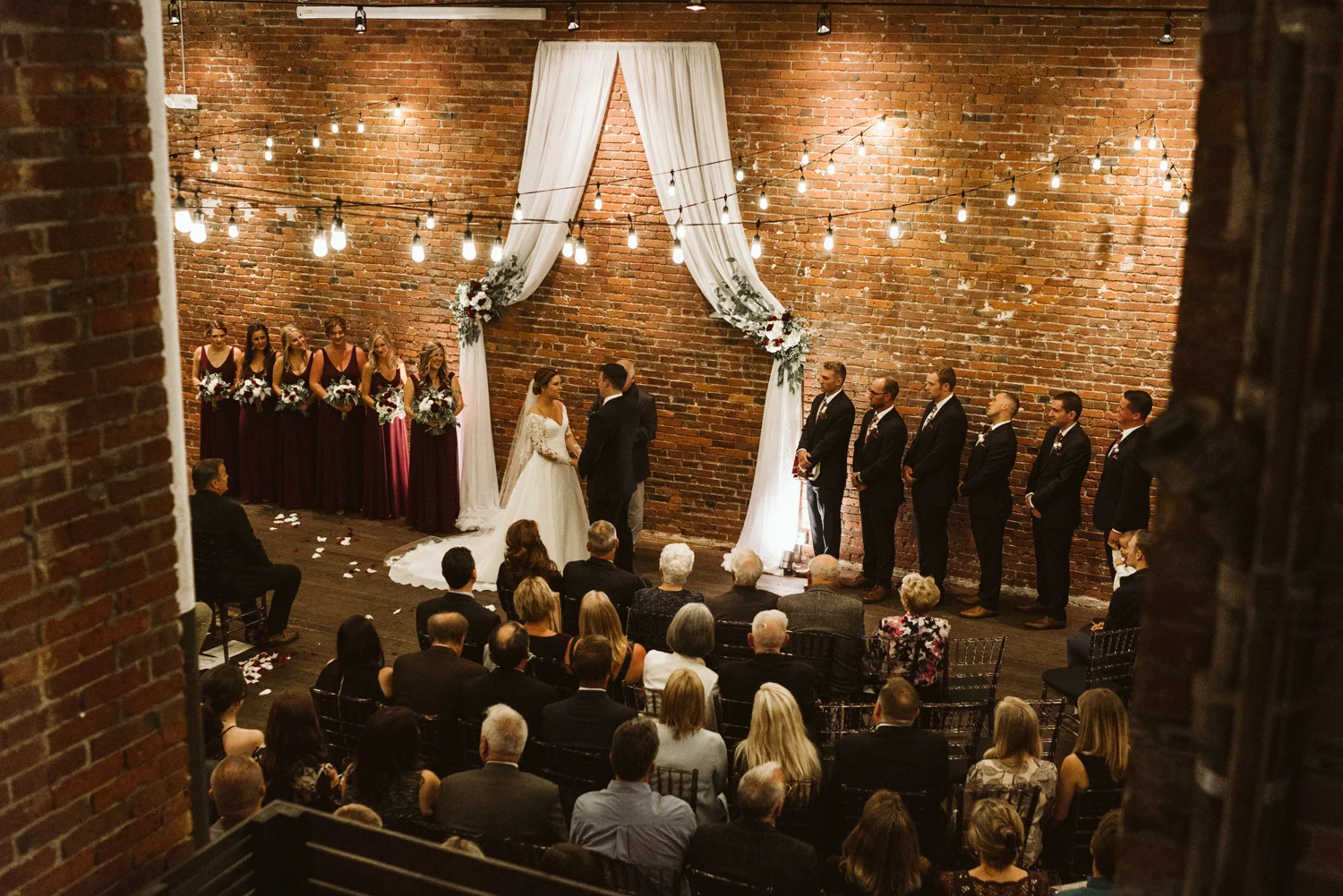 April Yentas Photography - Melissa & Spencer - slideshow-78.jpg