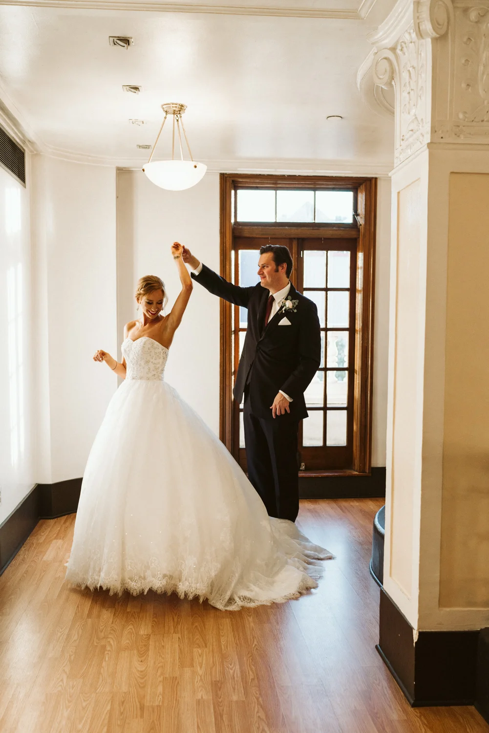 April Yentas Photography - Allie & Sean slideshow-40.jpg