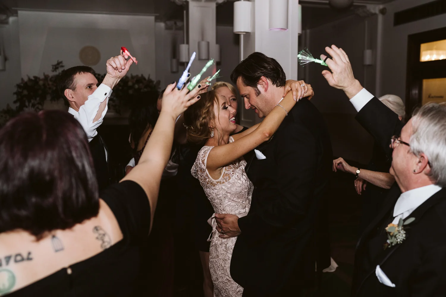 April Yentas Photography - Allie & Sean slideshow-110.jpg