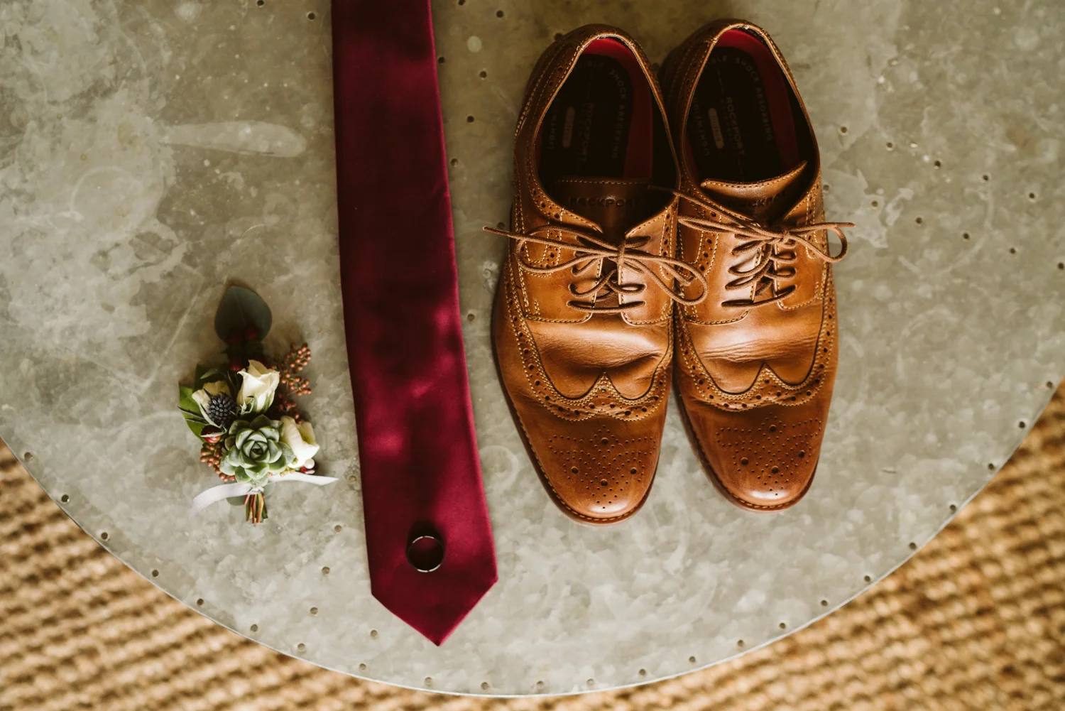 April Yentas Photography - Lauren & Matt slideshow-1-2.jpg