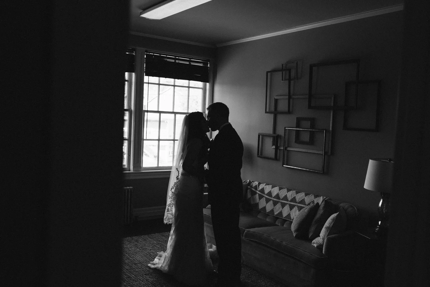 April Yentas Photography - Lauren & Matt slideshow-24.jpg