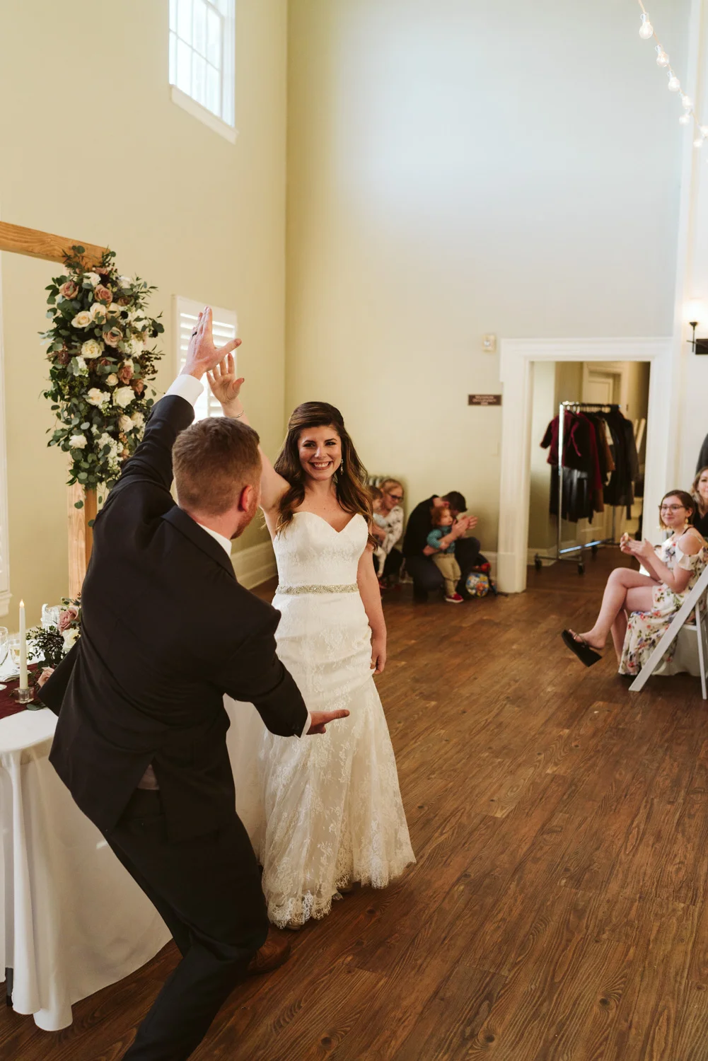 April Yentas Photography - Lauren & Matt slideshow-72.jpg