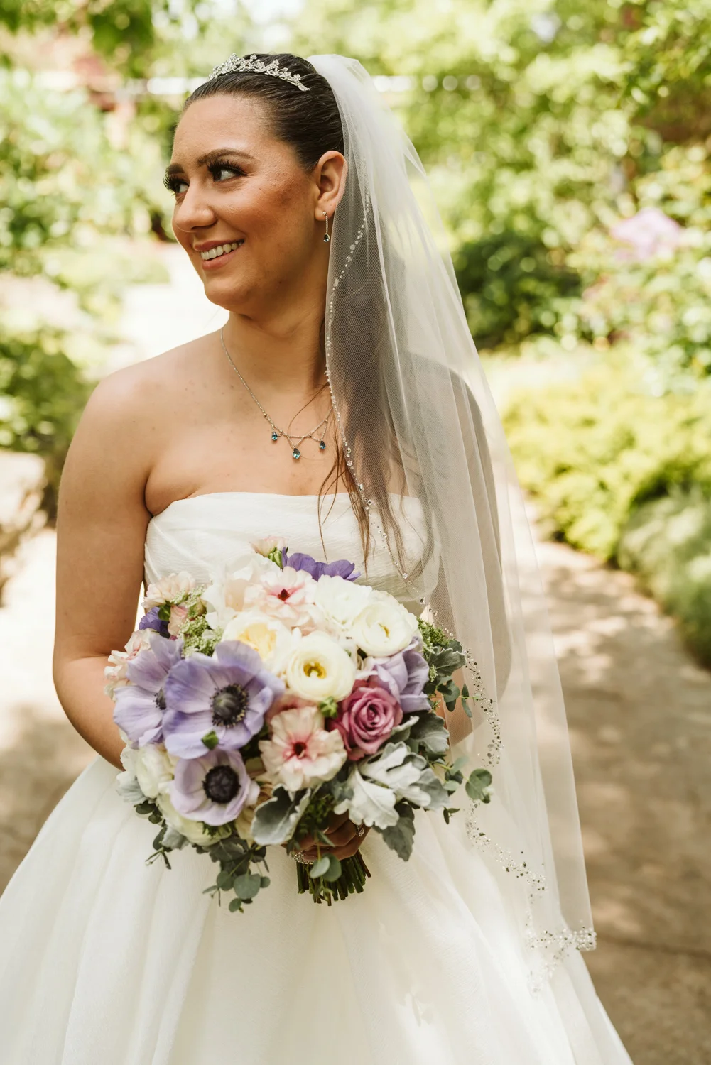 April Yentas Photography - Libby & James-26.jpg