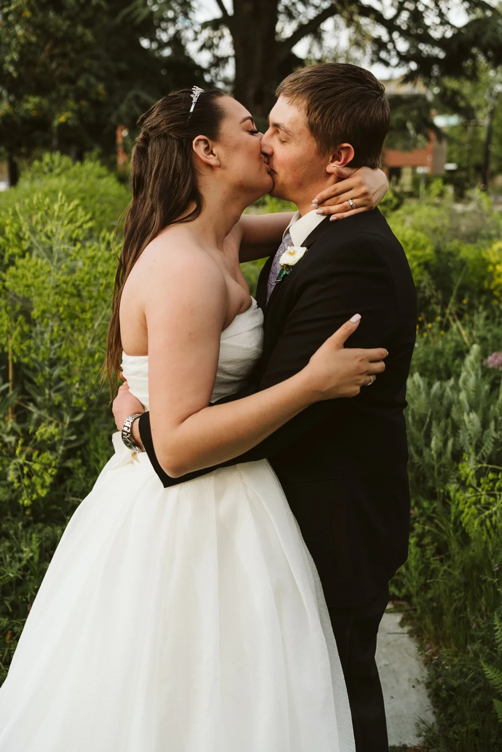 April Yentas Photography - Libby & James-53.jpg
