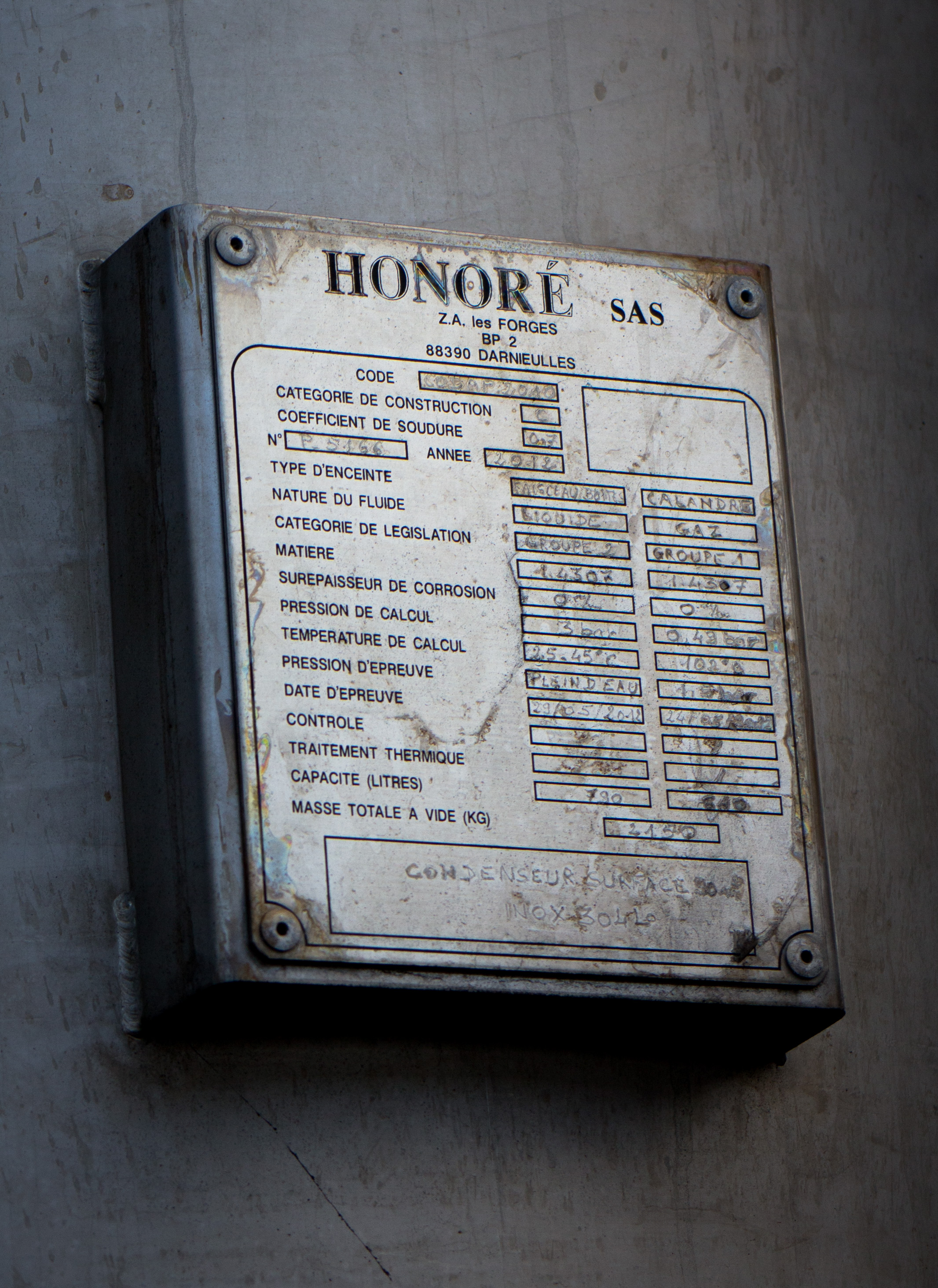 Still detail plaque, by Honoré SAS