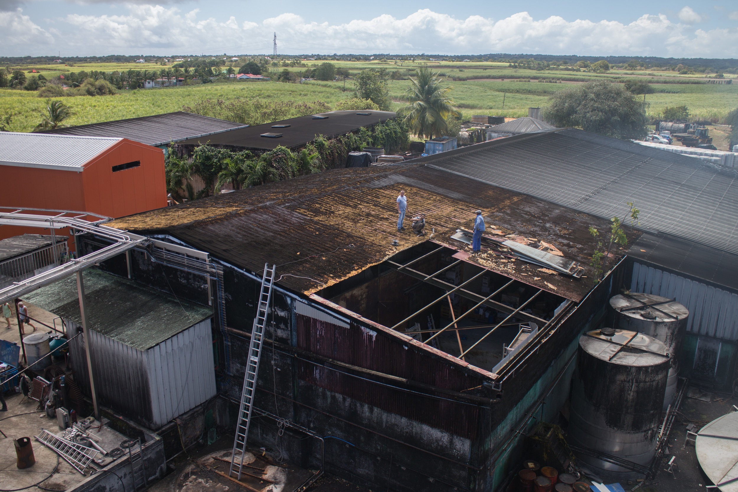 Roof repair of warehouses at Damoiseau